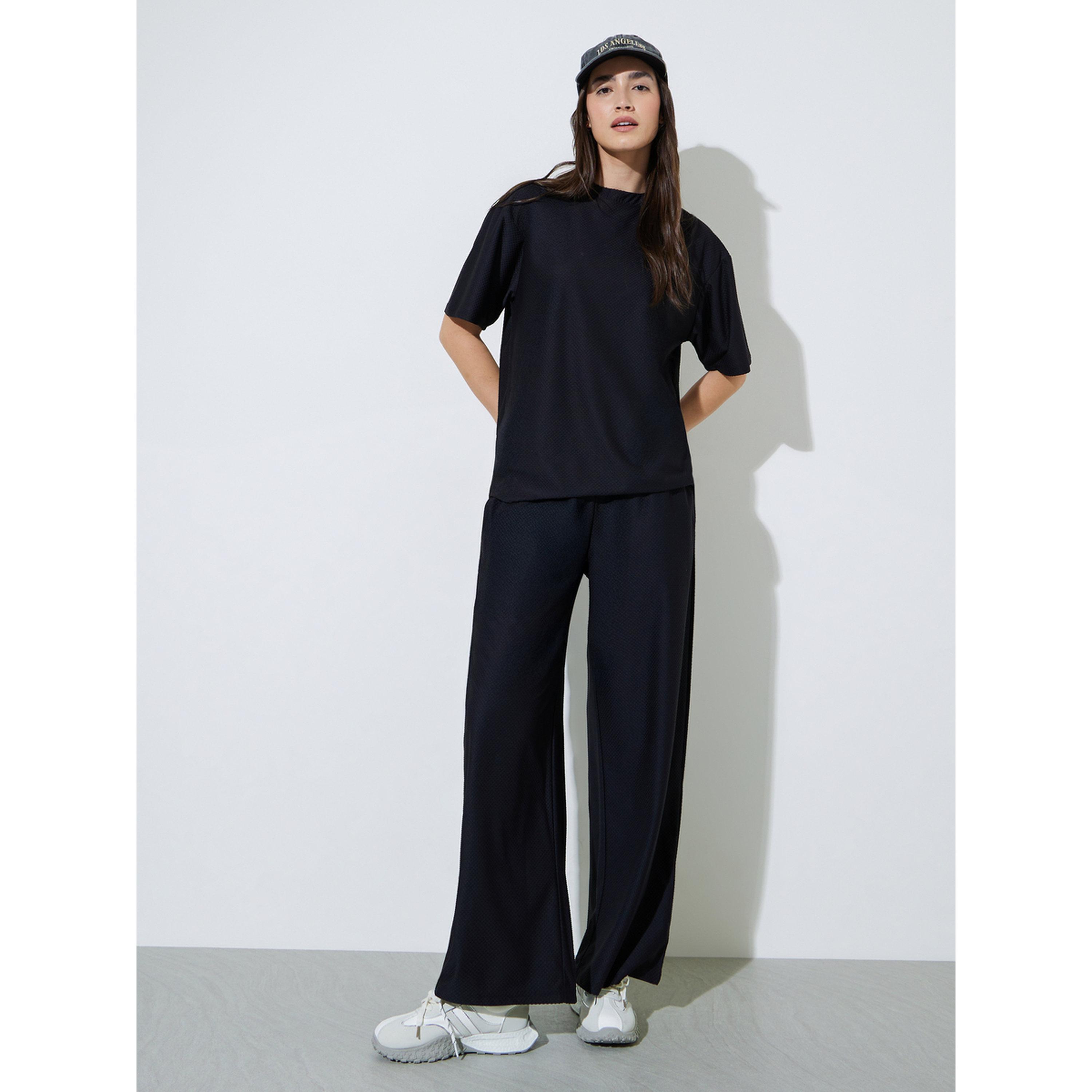 Styli Black Oversized Textured Round Neck T-Shirt-women-clothing-tshirts-image-2