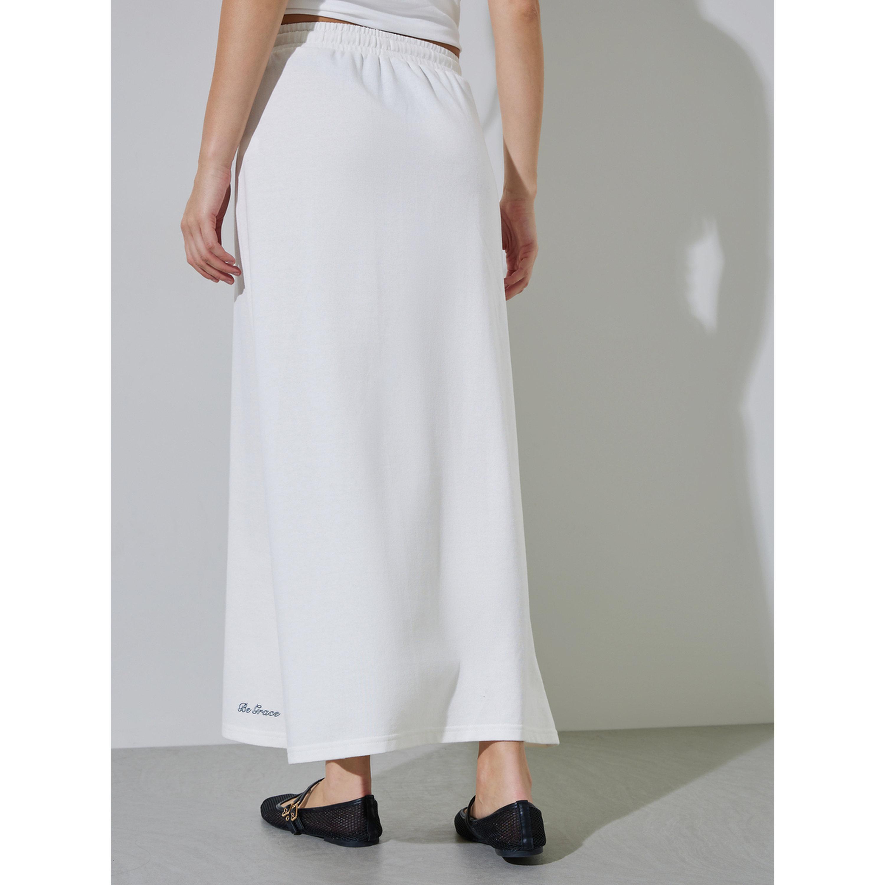Styli Off White Slogan Print Knitted A-Line Maxi Skirt-women-clothing-skirts-image-5