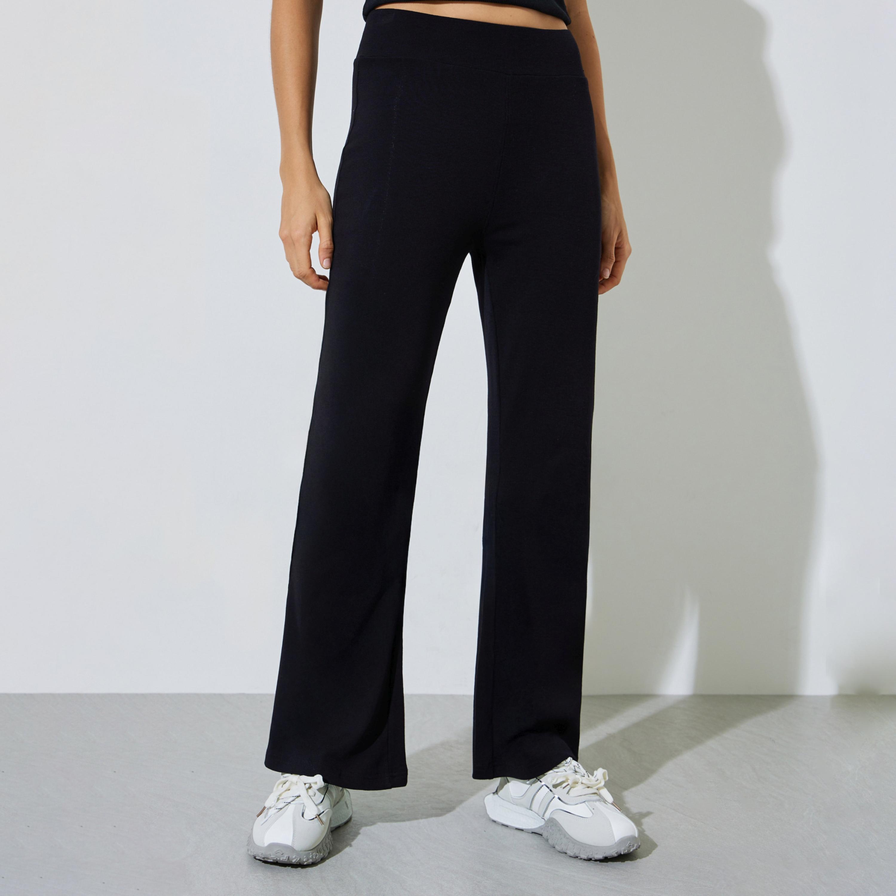 ليقنز بتصميم واسع من الأسفل بلون سادة لون أسود-women-clothing-bottoms-leggings-image-1