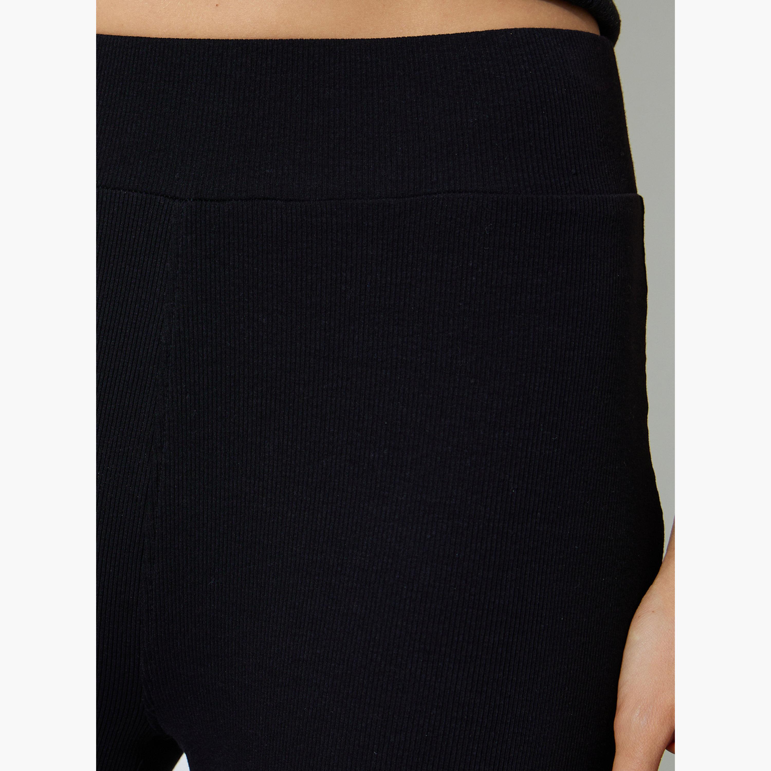 ليقنز بتصميم واسع من الأسفل بلون سادة لون أسود-women-clothing-bottoms-leggings-image-3