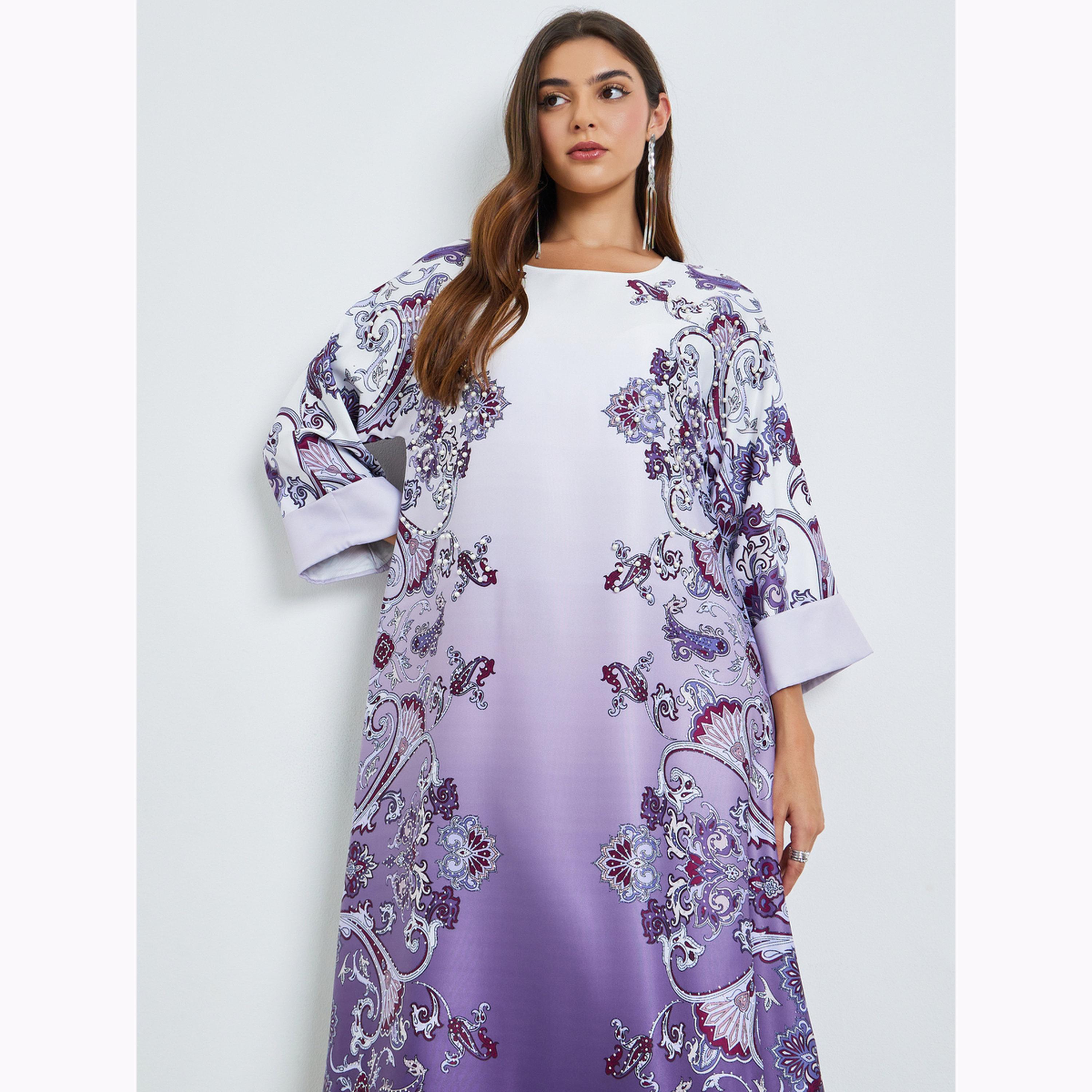 جلابية بحافة واسعة ومزينة بأحجار الراين ومطبعة-women-arabicclothing-jalabiyas-image-2