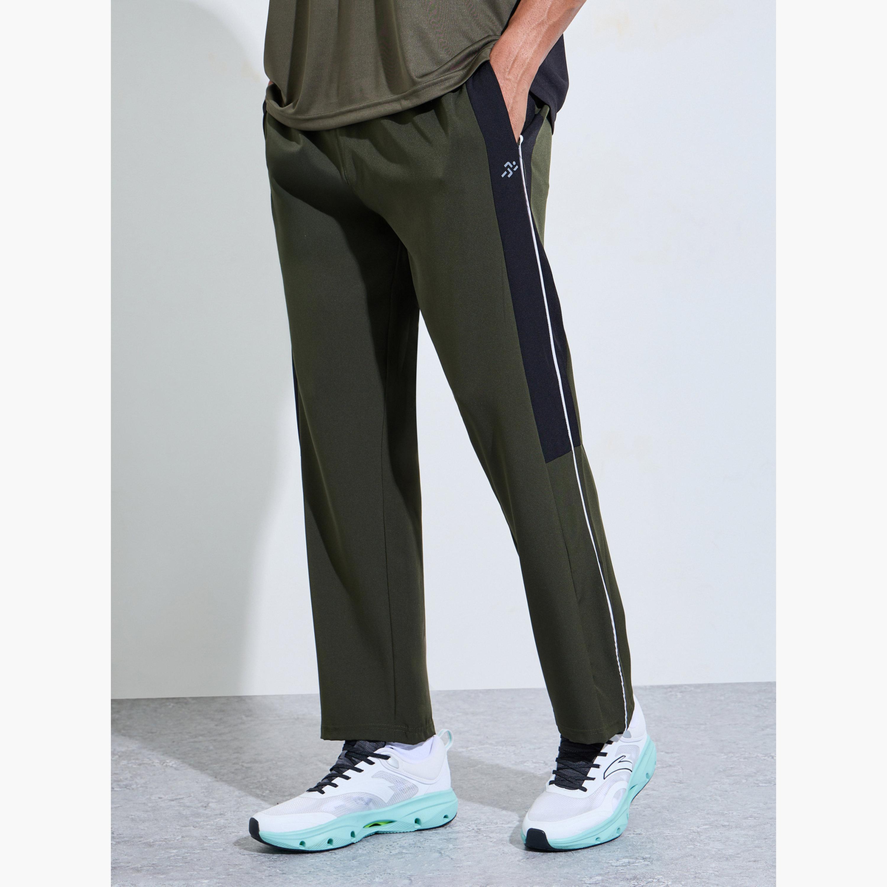 بنطال تمرين بقصة عادية للرجال-men-clothing-sportswearandactivewear-bottoms-image-1