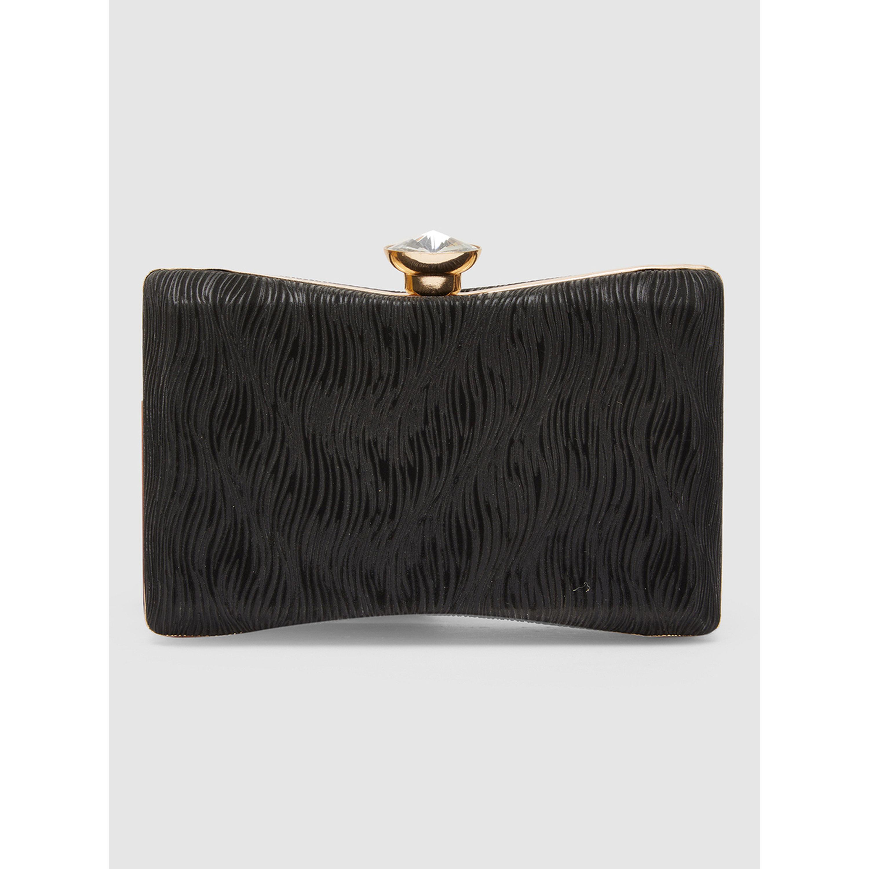 شنطة كلتش "بوكس" سوداء مزينة-women-bagsandwallets-handbags-image-1
