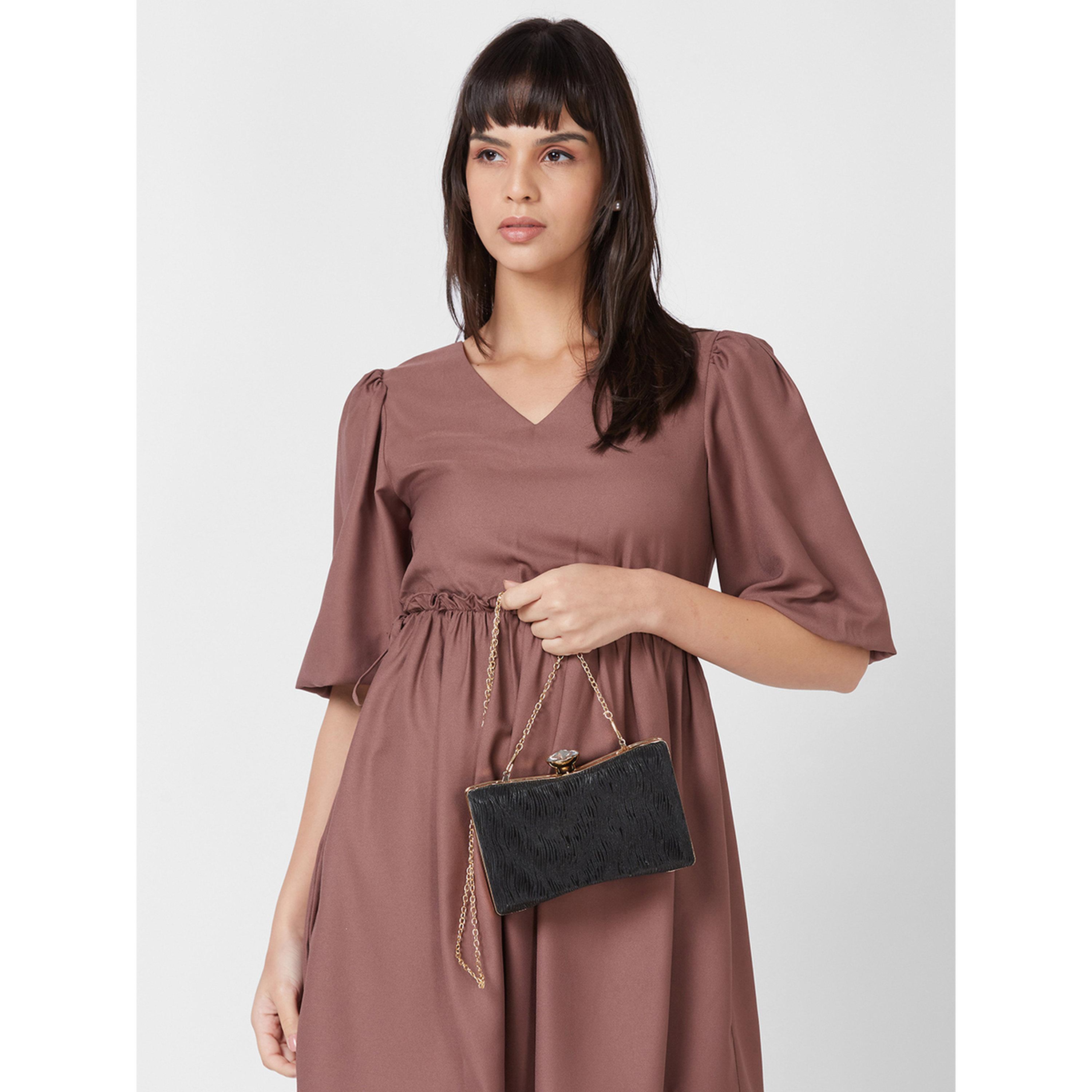 شنطة كلتش "بوكس" سوداء مزينة-women-bagsandwallets-handbags-image-2