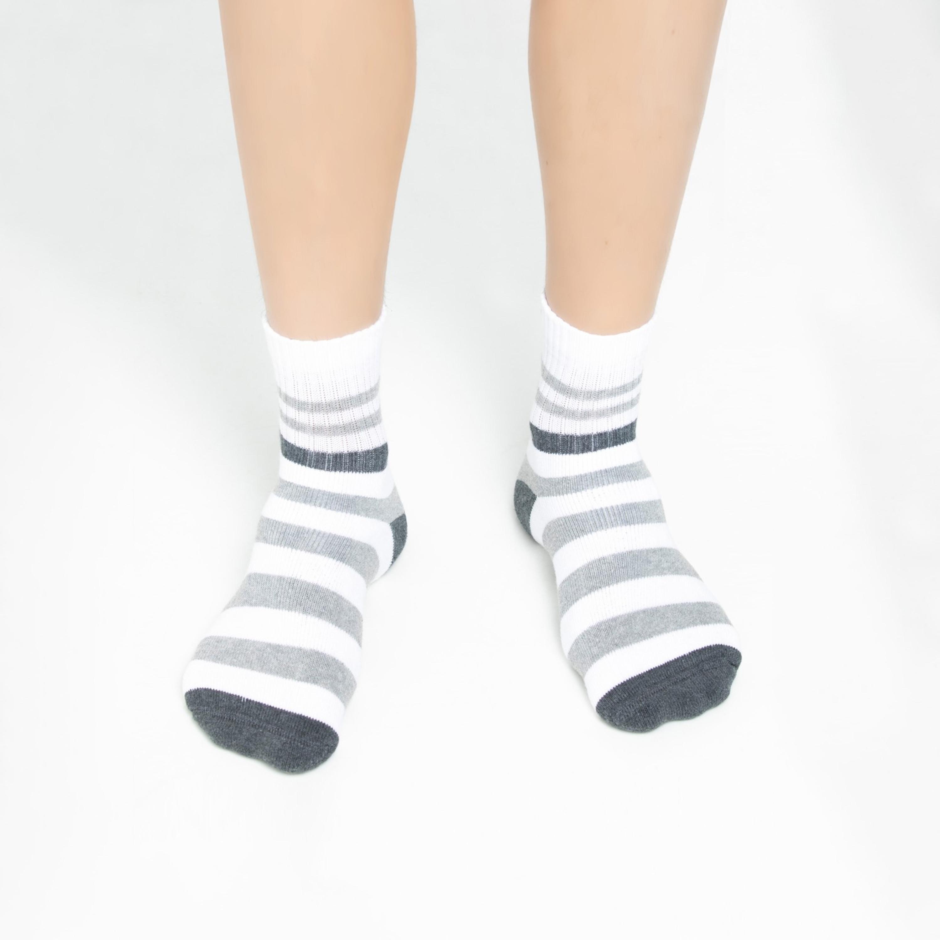 جوارب بطول الكاحل بنقوش متنوعة للرجال من جوكي-men-socks-image-1