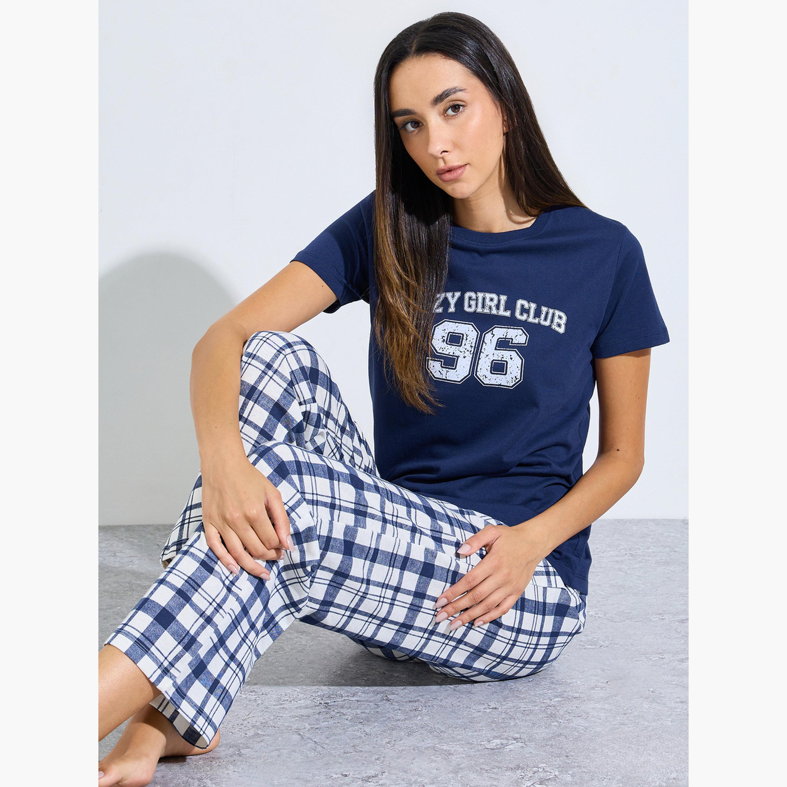ستايلي - طقم تيشيرت بيجاما بنقشة مربعات من نادي كوزي جيرل باللون الأزرق البحري-women-clothing-nightwear-pyjamas-longsets-image-2