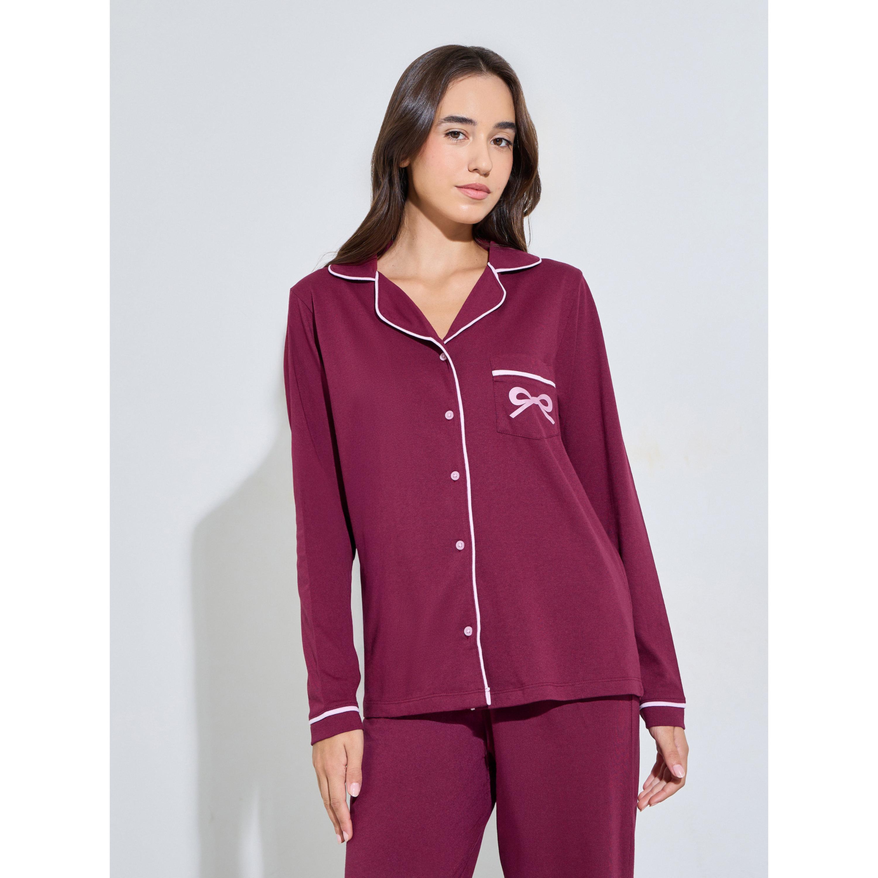 طقم بيجاما وقميص بحواف متناسقة وطبعة فيونكة-women-clothing-nightwear-pyjamas-longsets-image-2