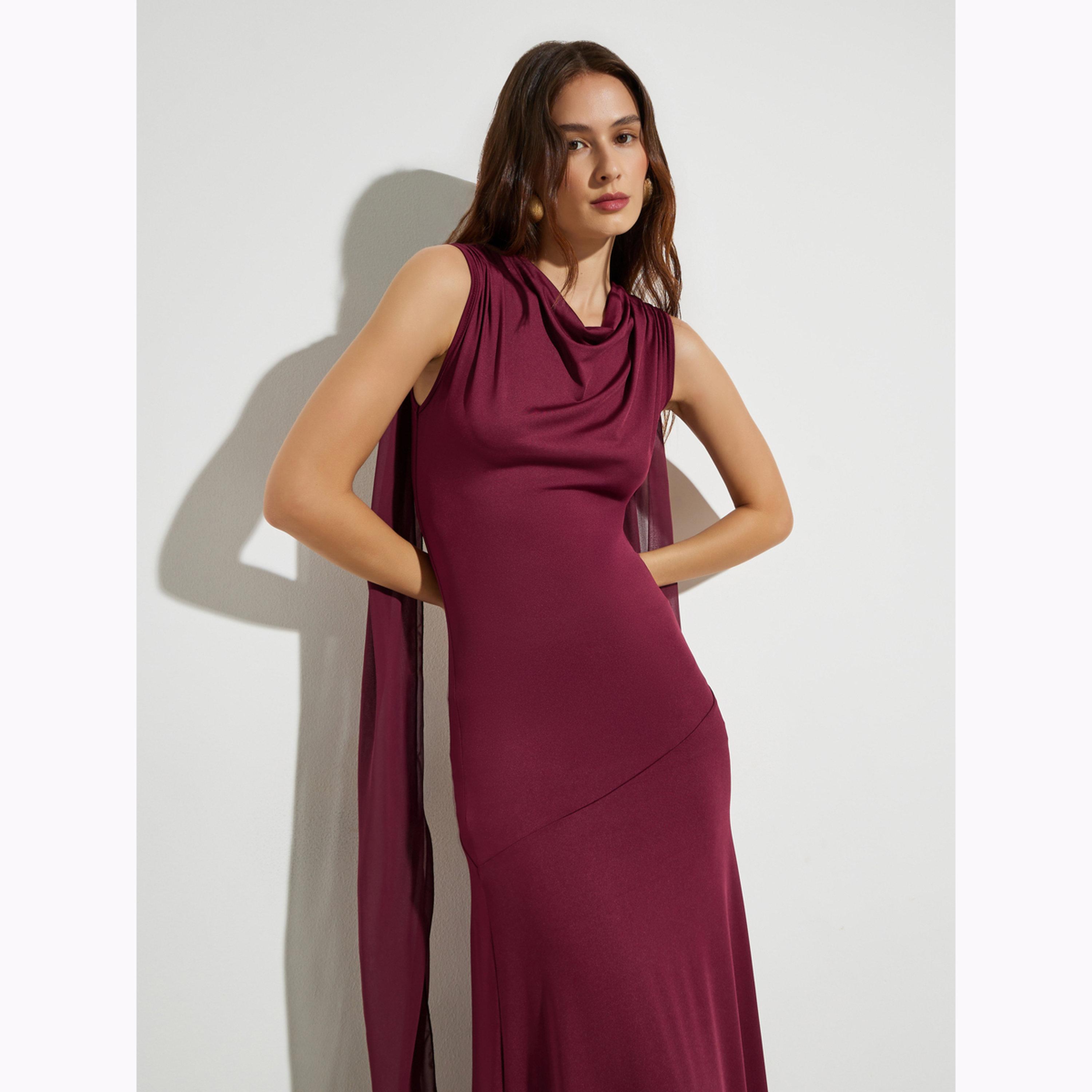 فستان طويل بتفاصيل درابيه وياقة منسدلة-women-clothing-dresses-image-2