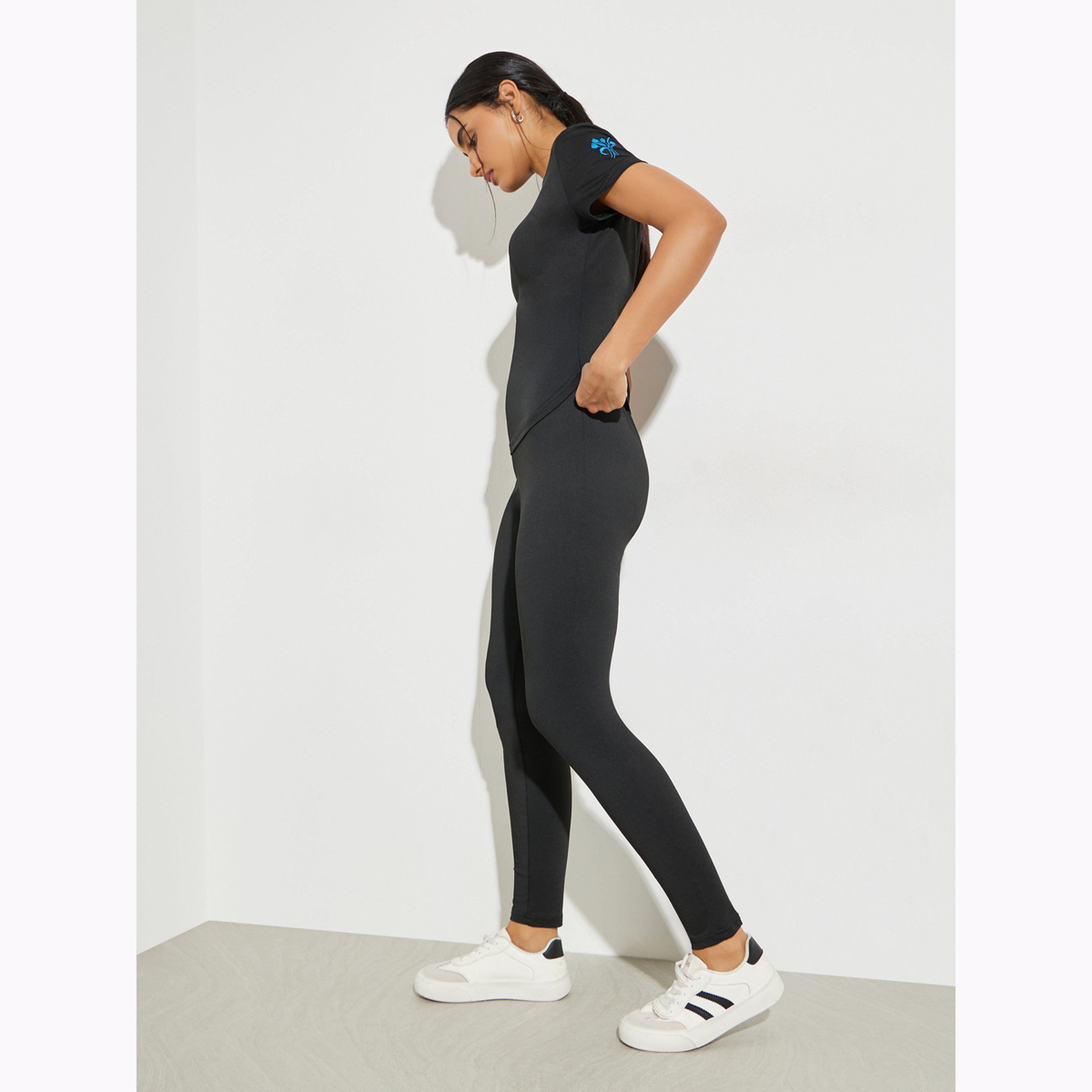 Styli Black Round Neck T-Shirt and Leggings Co-Ords-women-clothing-coordsets-image-3