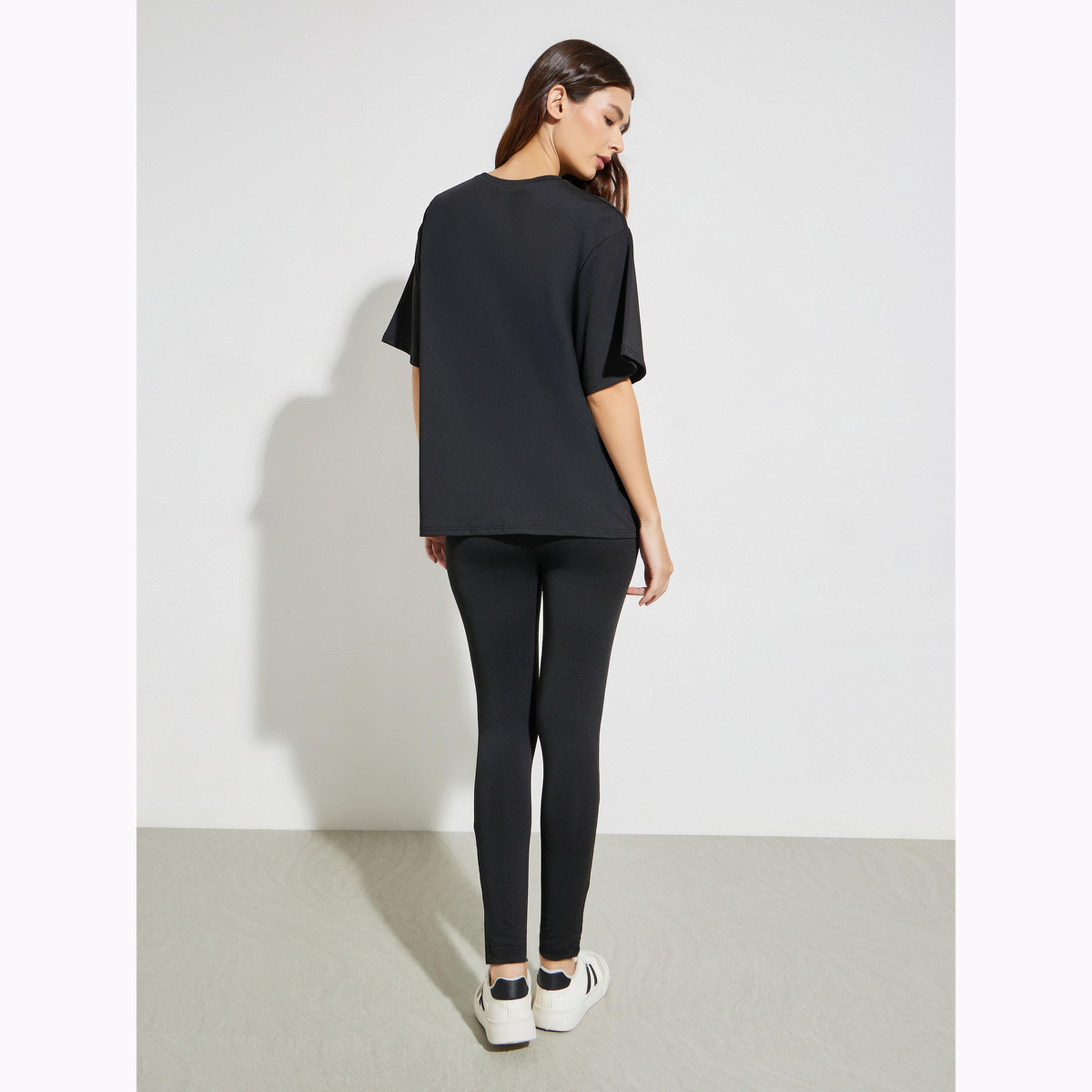 طقم منسق من ليقنز وتيشيرت فضفاض-women-clothing-coordsets-image-3