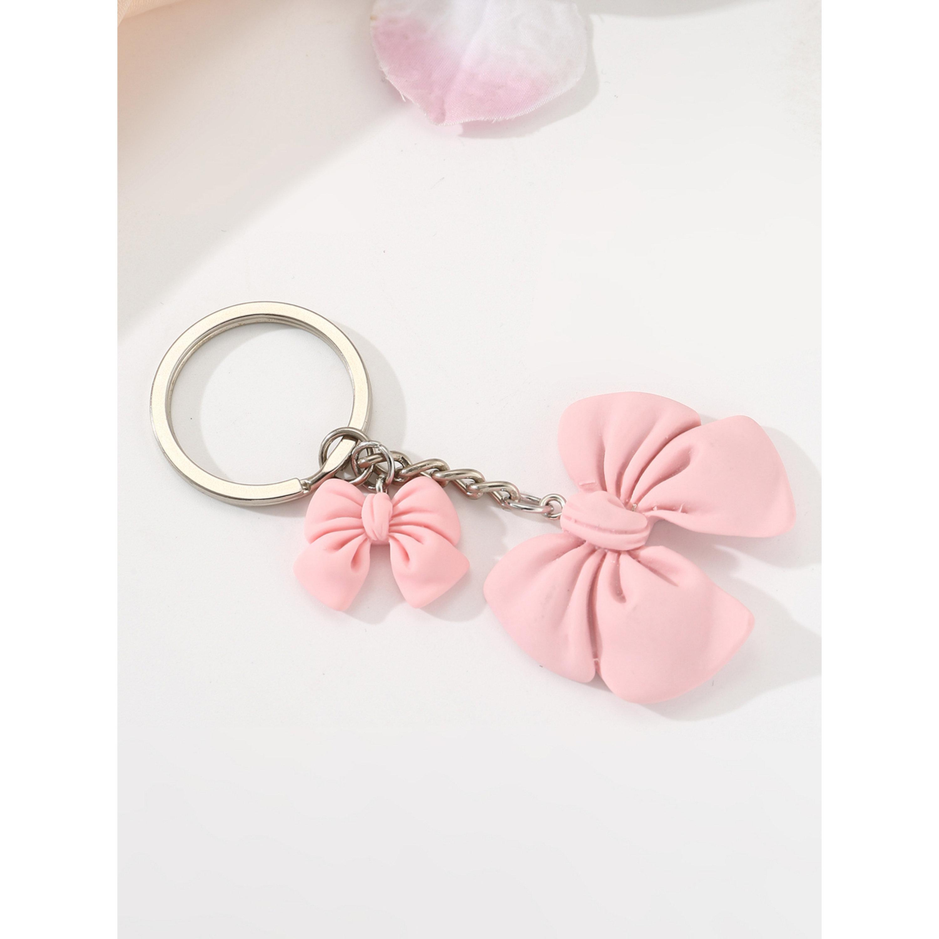 ميدالية مفاتيح بتصميم فيونكة-women-clothingaccessories-novelties-image-3