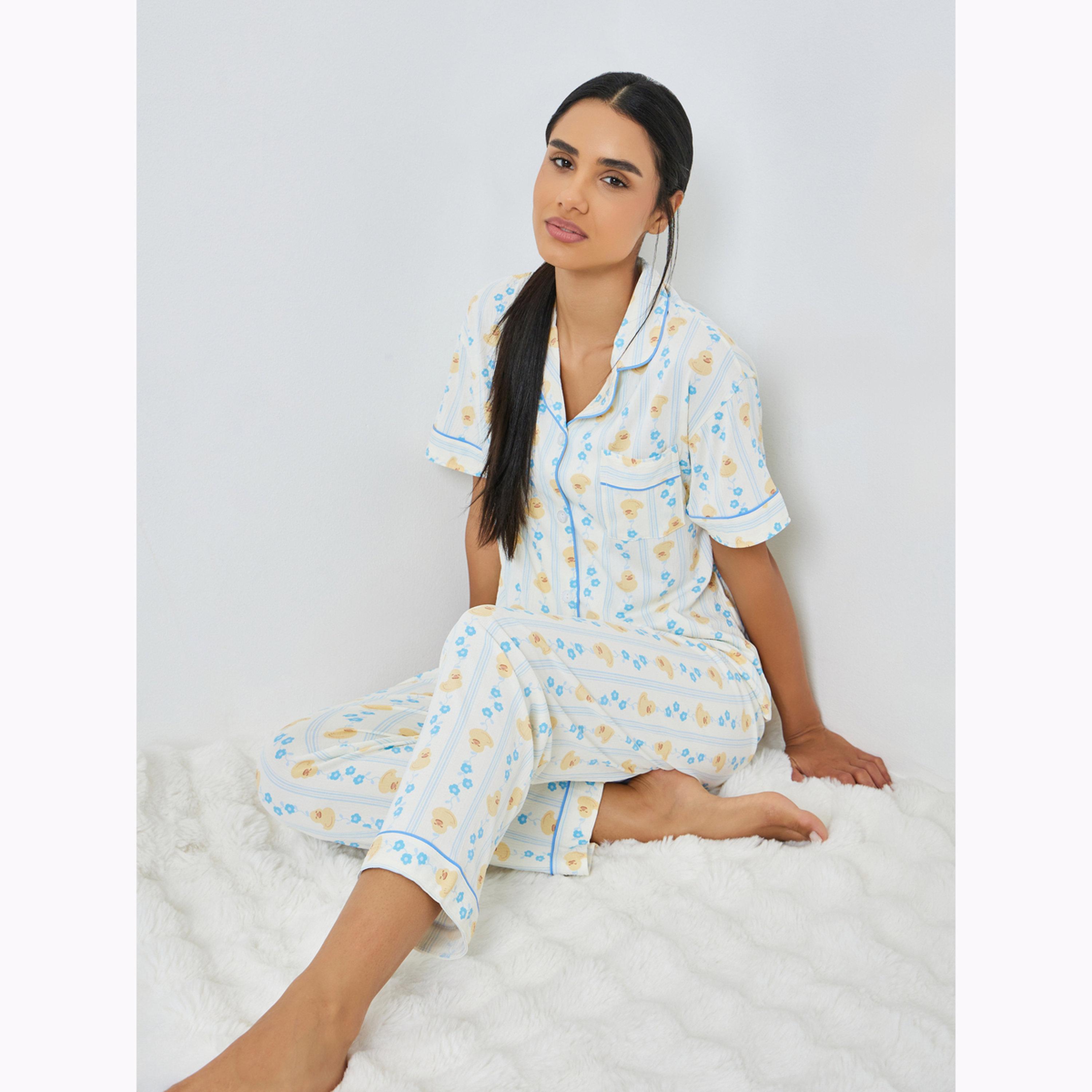طقم بيجاما من بنطال وشورت وقميص ومطبع بالكامل بنمط بطة-women-clothing-nightwear-pyjamas-longsets-image-2