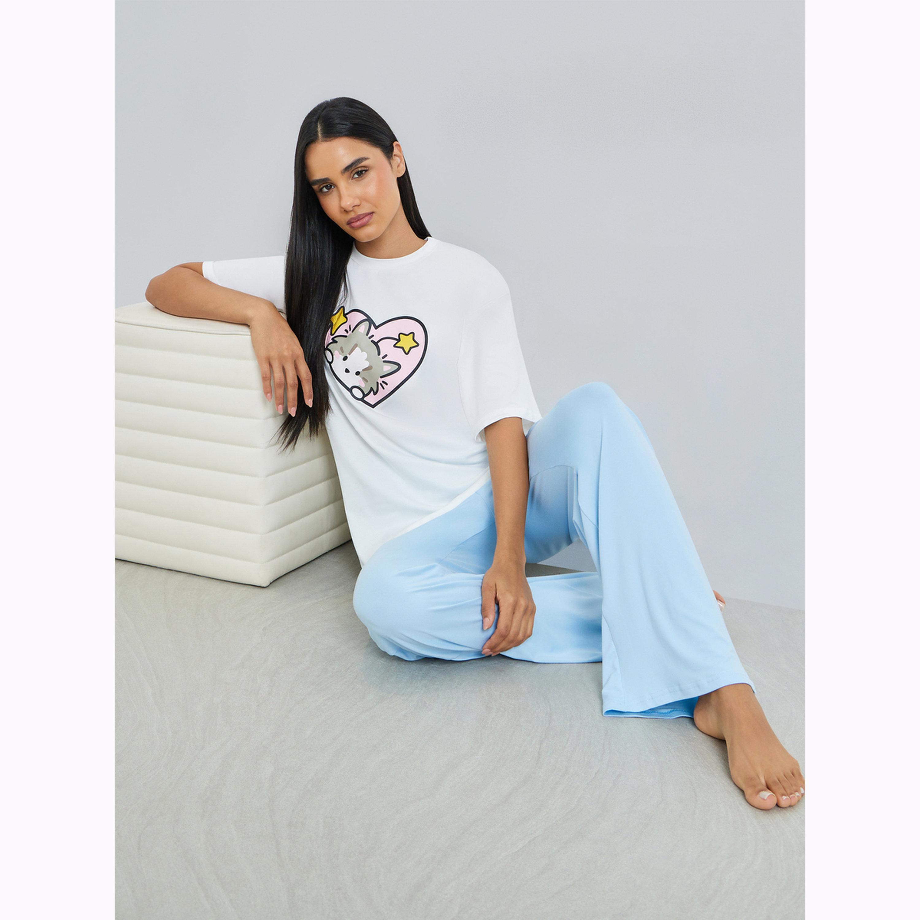 طقم بيجاما من بنطال وتيشيرت بطبعة قطة وقلب-women-clothing-nightwear-pyjamas-longsets-image-2