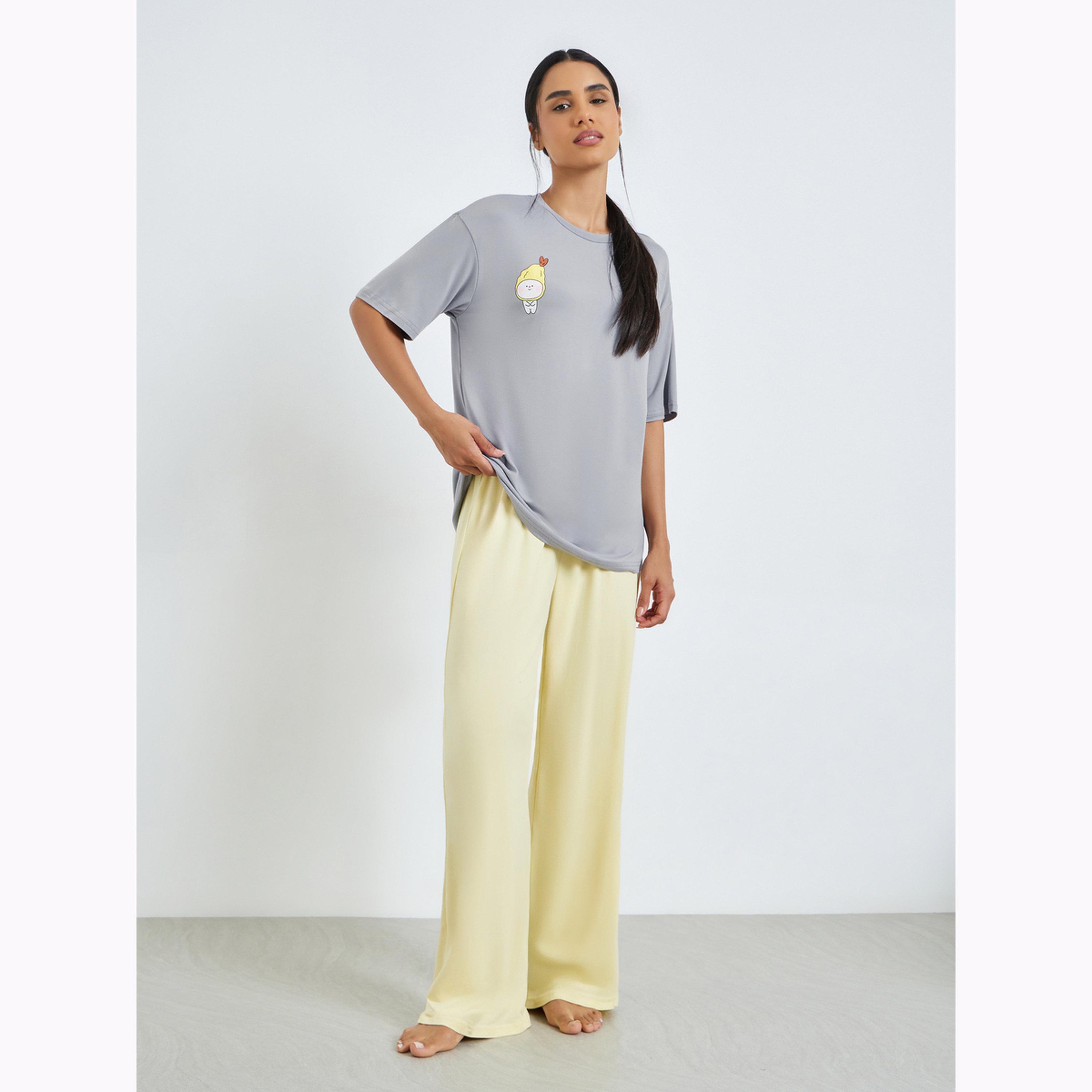 Styli Round Neck Printed T-Shirt and Pyjama Set-women-clothing-nightwear-pyjamas-longsets-image-1