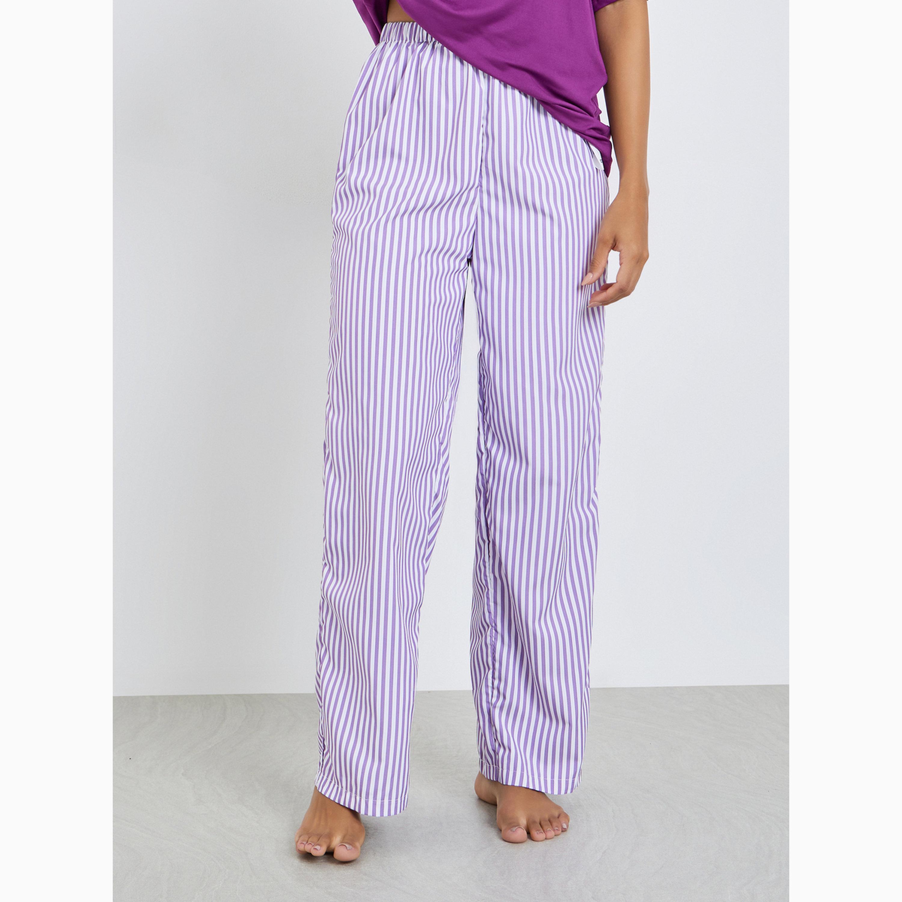 طقم بيجاما من بنطال مخطط وتيشيرت بياقة دائرية سادة-women-clothing-nightwear-pyjamas-longsets-image-4