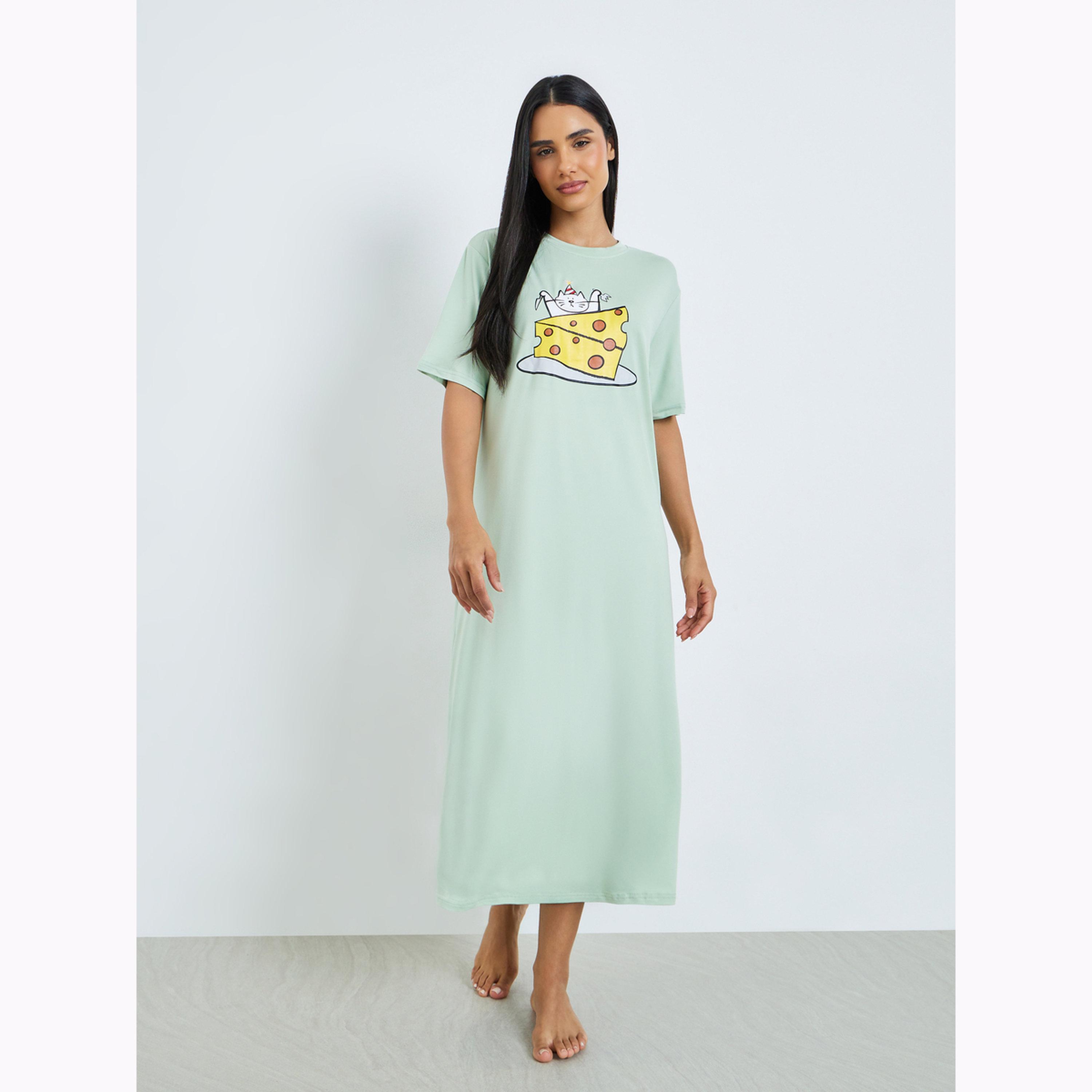 فستان نوم بنمط تيشيرت وطبعة قطة وجبن بلون أخضر-women-clothing-nightwear-nighties-image-1