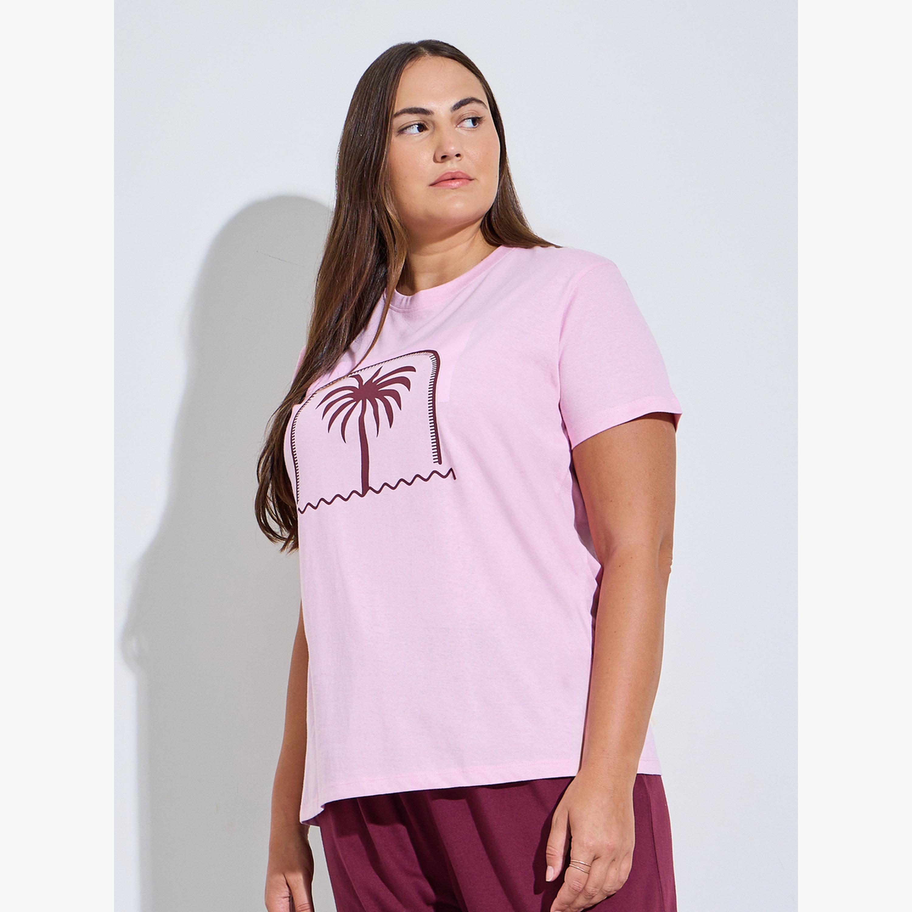 Styli Plus Size Palm Graphic Print T-Shirt and Pyjama Set-women-clothing-plussize-nightwear-nightwearsets-image-3