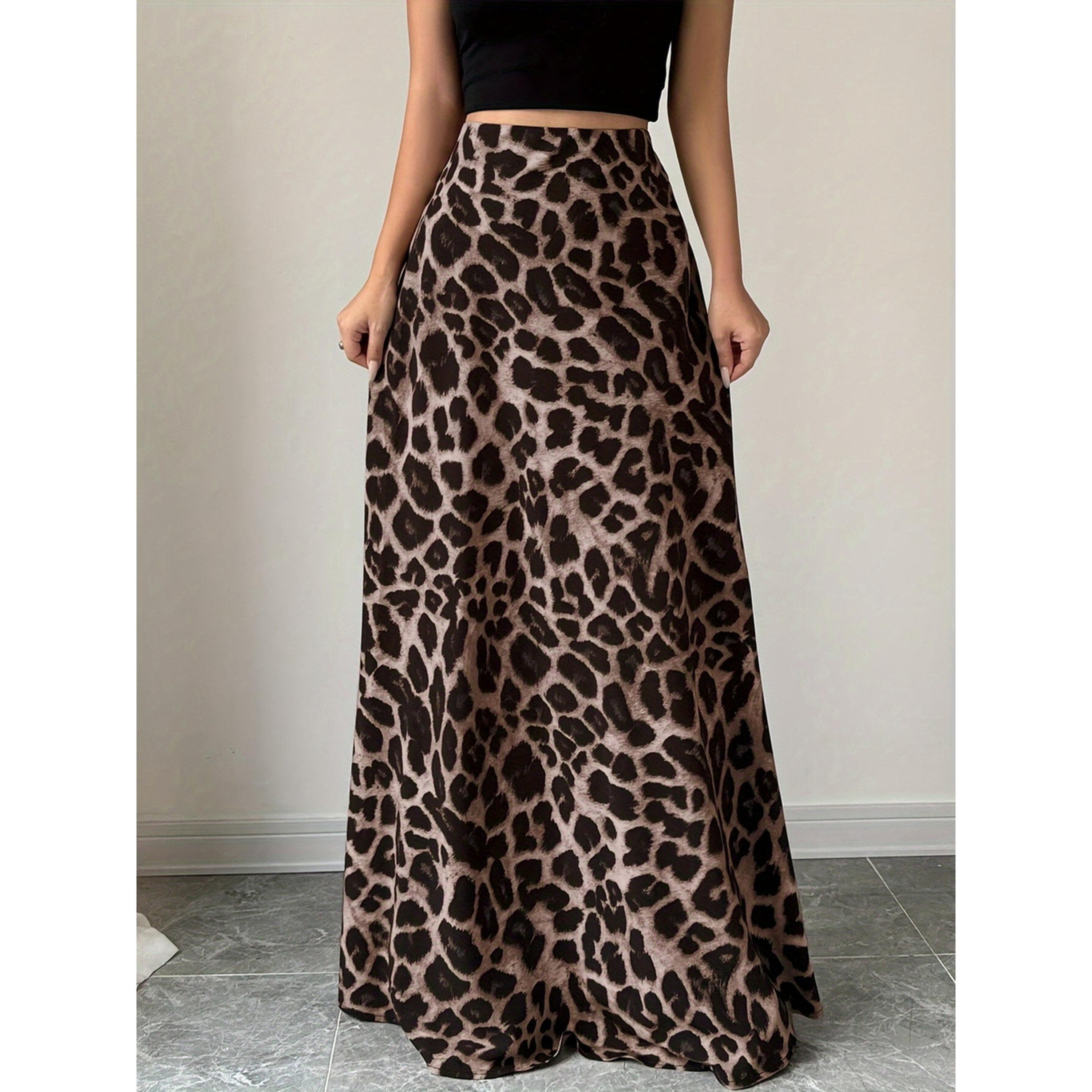 تنورة طويلة بحافة واسعة بطبعة نمر بلون بني-women-clothing-skirts-image-1