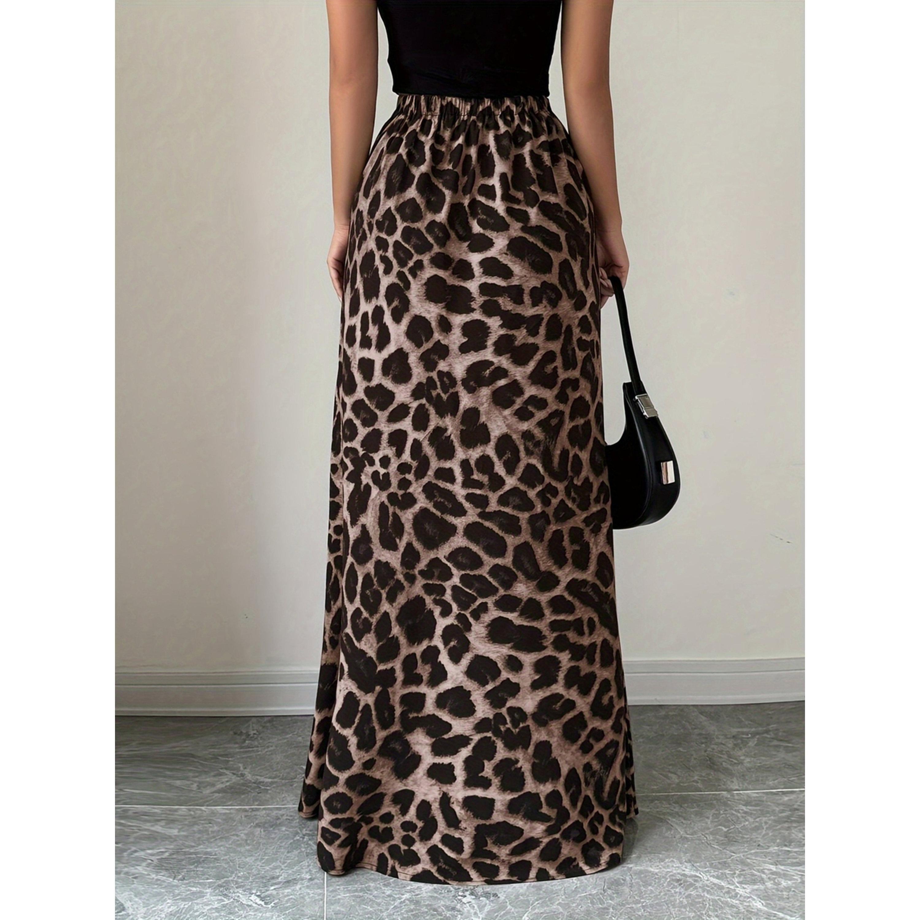 تنورة طويلة بحافة واسعة بطبعة نمر بلون بني-women-clothing-skirts-image-3