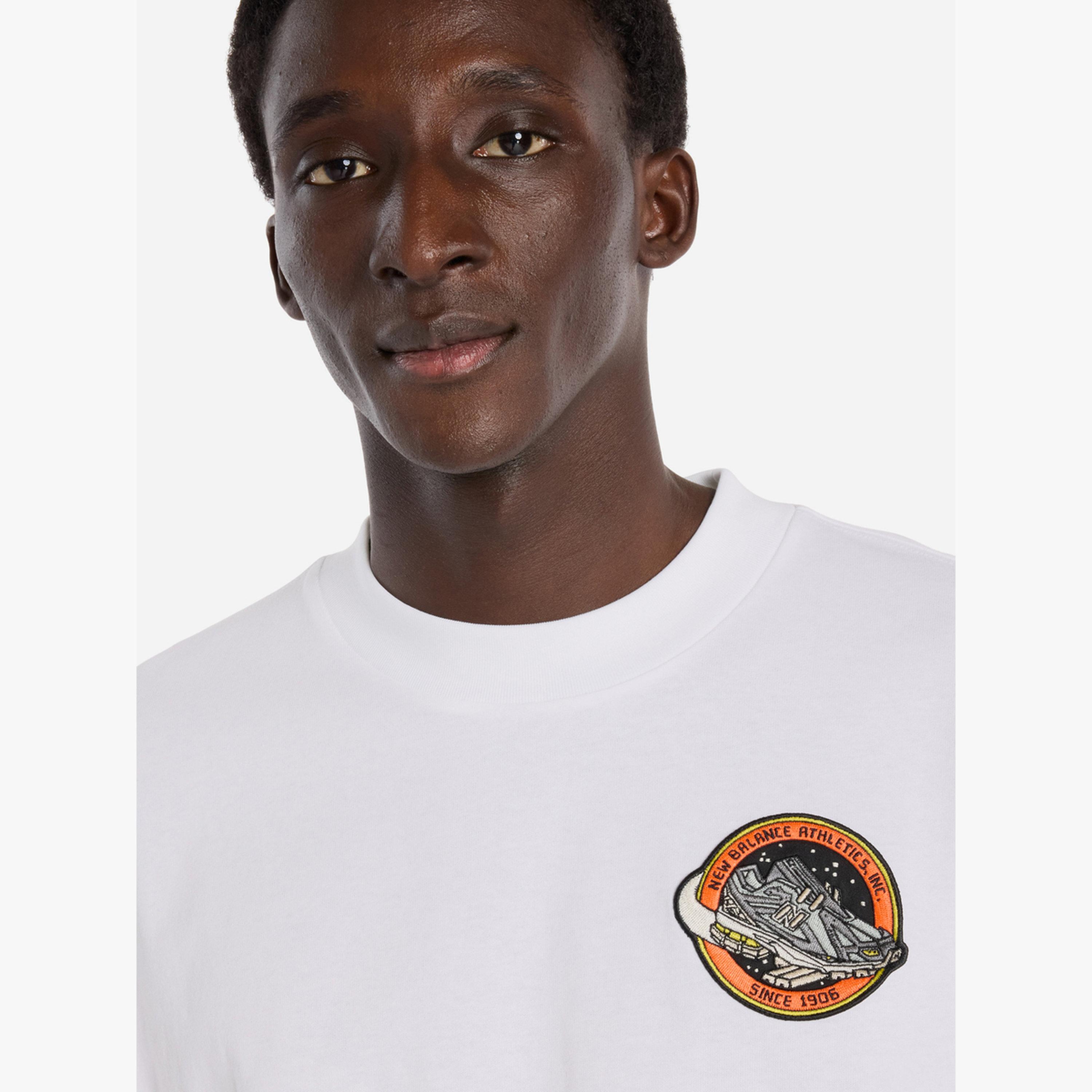 New Balance Men White Graphic Oversized T-Shirt-men-clothing-tshirtsandpolos-tshirts-image-5