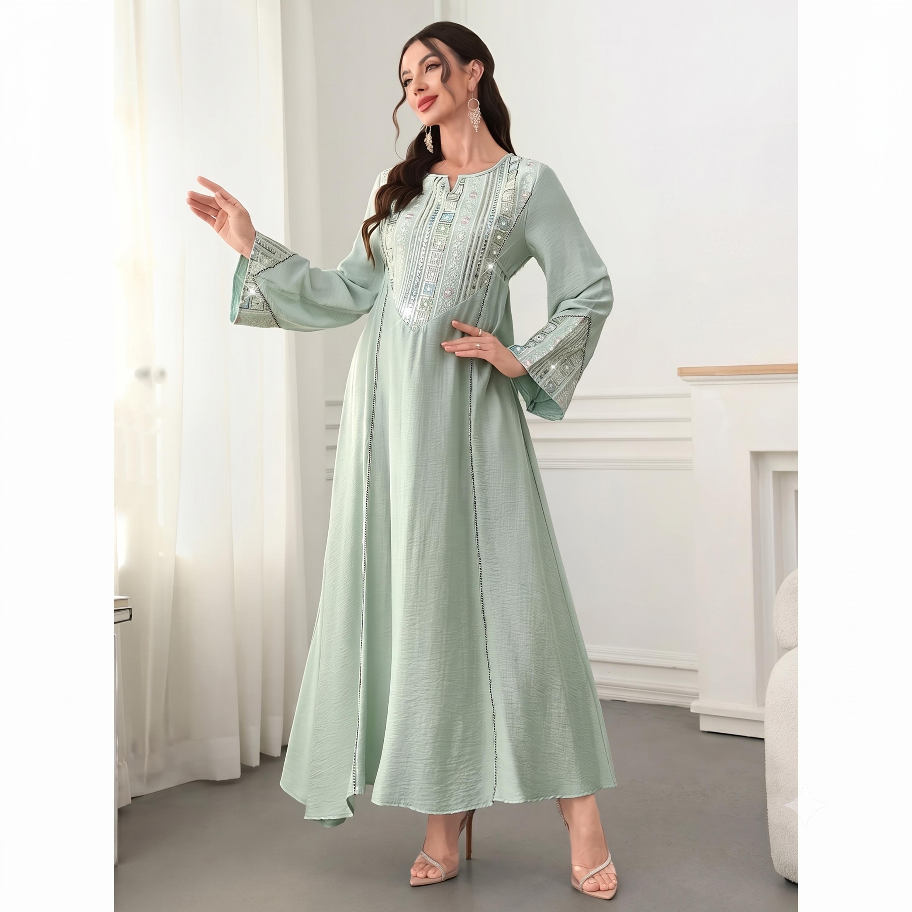 فستان طويل بحافة واسعة مزين بلون أخضر-women-clothing-dresses-image-4