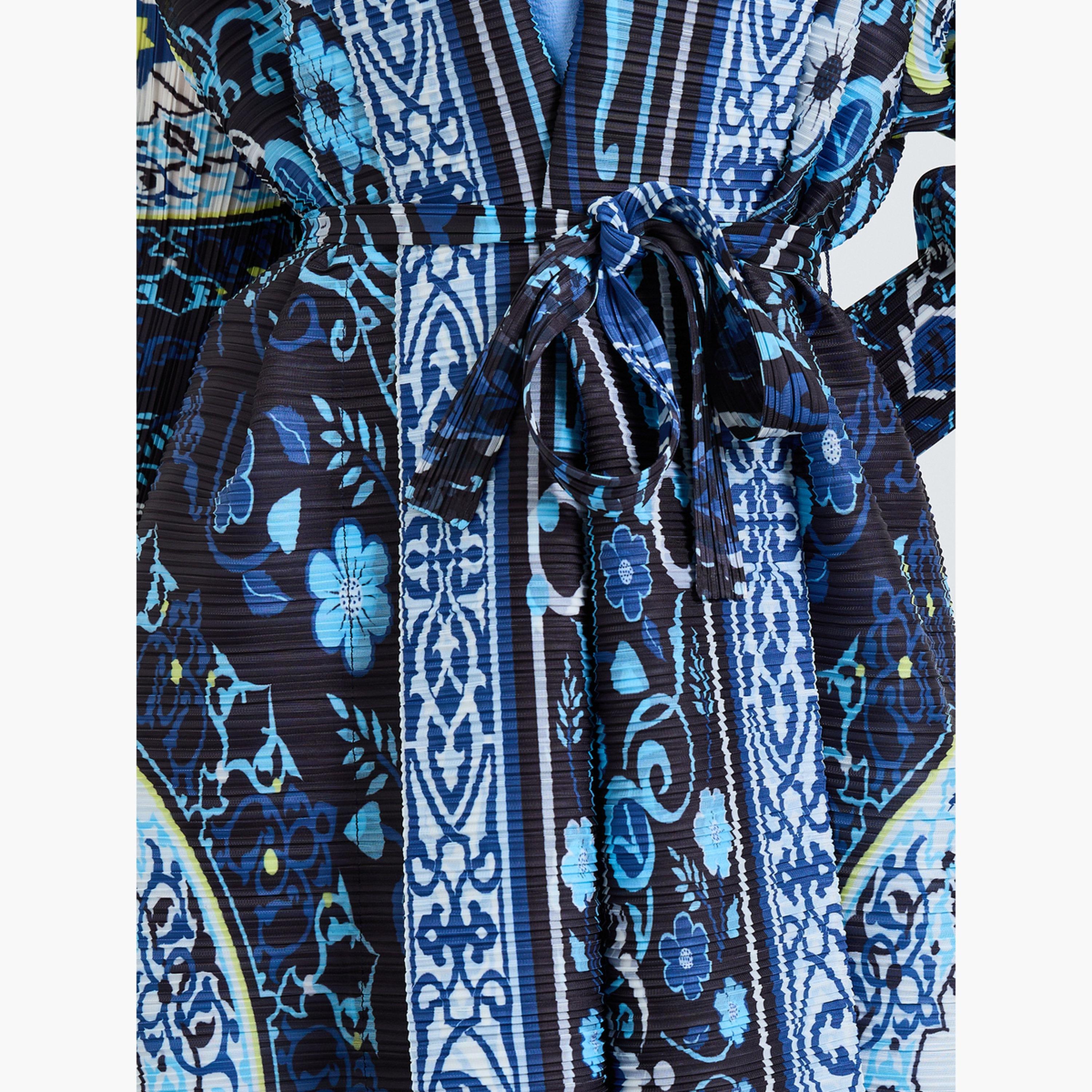 Take Two Navy Blue All Over Print Plisse Abaya with Tie-Belt-women-arabicclothing-abayas-image-5