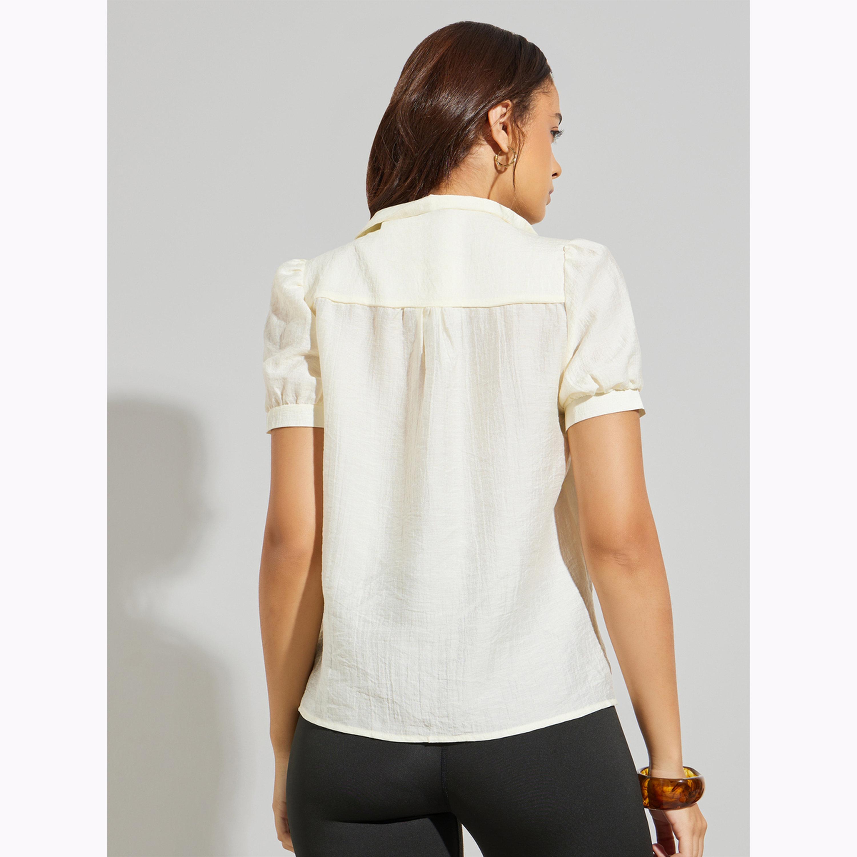 بلوزة بأكمام قصيرة وتفاصيل بارزة الملمس بلون كريمي-women-clothing-shirtsandblouses-shirts-image-4