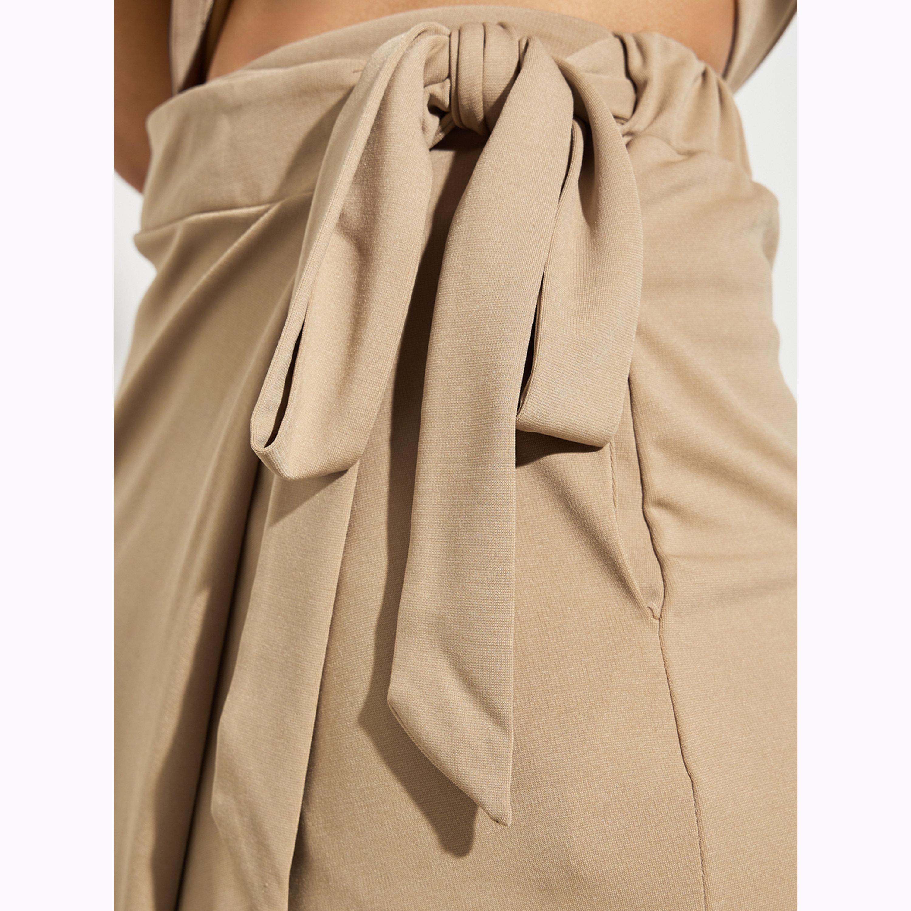 Styli Khaki Solid T-Shirt and Tie Waist Skirt Co-ords-women-clothing-coordsets-image-4