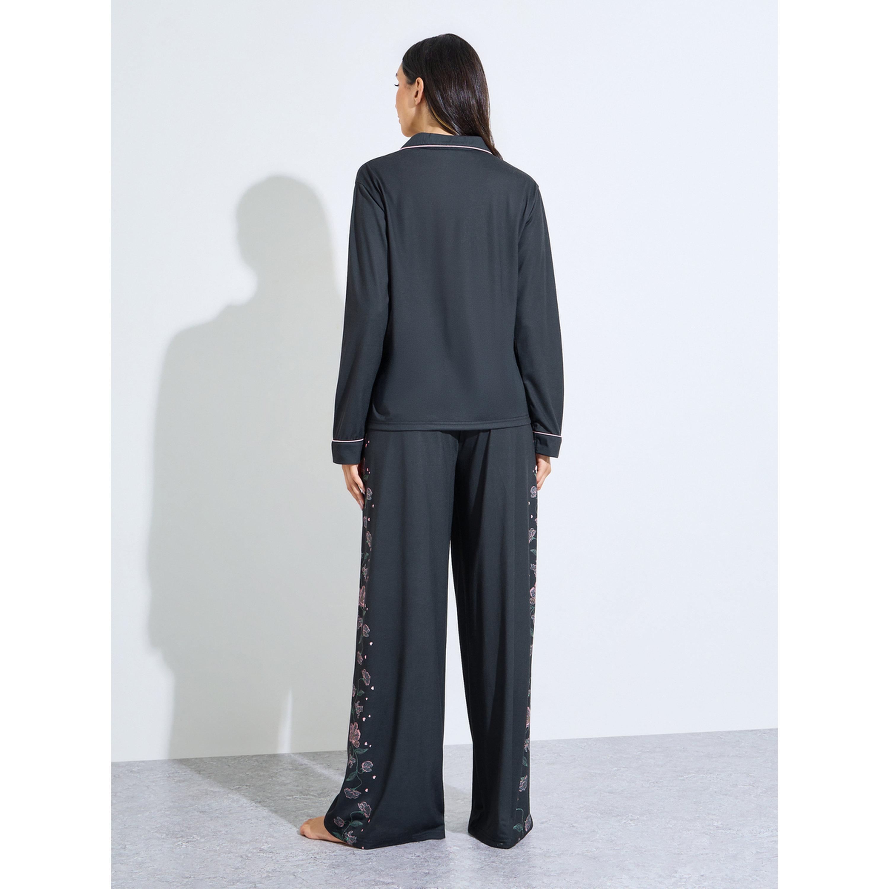 طقم بيجاما من بنطال بأرجل واسعة وبلوزة بأكمام طويلة مطرزة بالأزهار باللون الأسود-women-clothing-nightwear-pyjamas-longsets-image-3