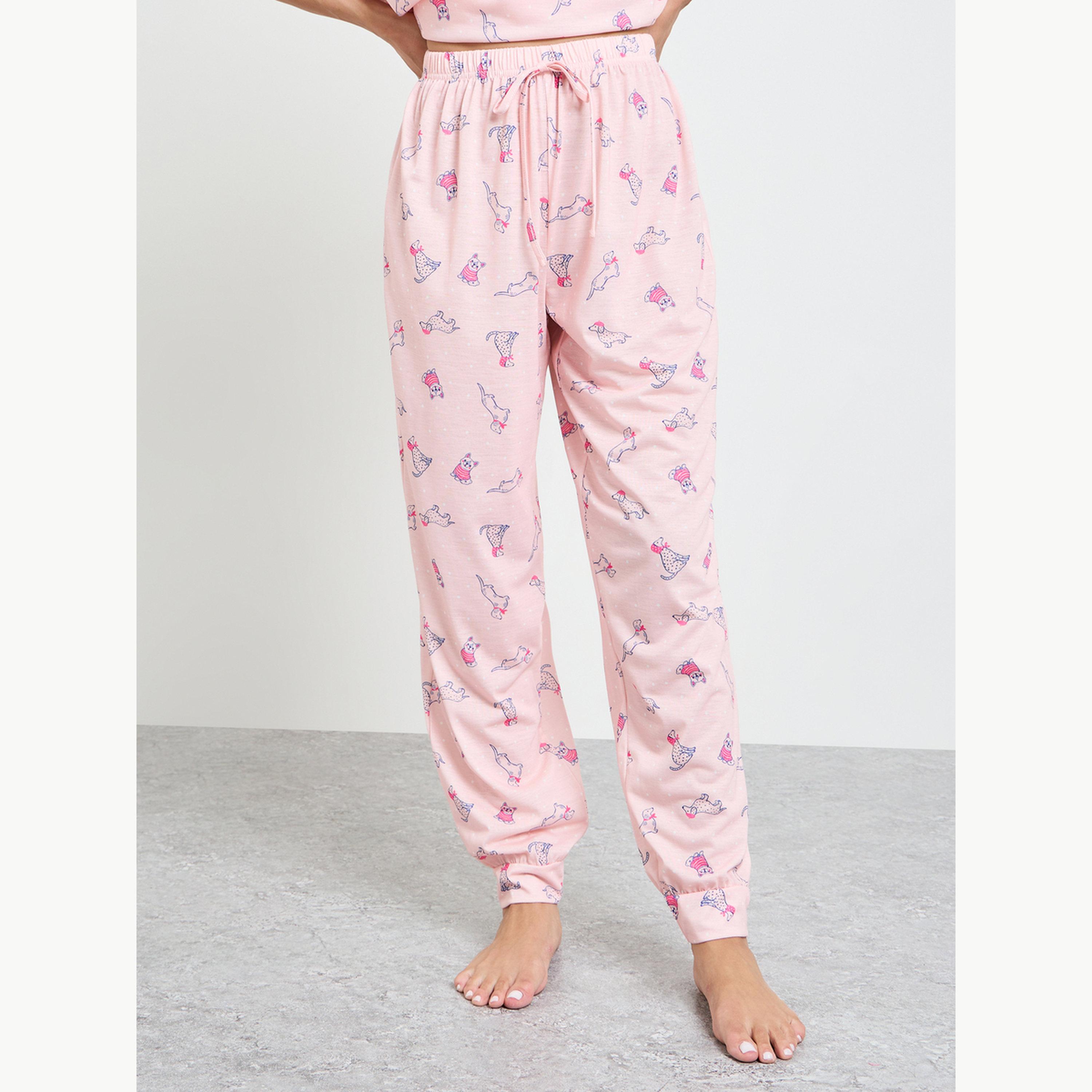 طقم بيجاما من بنطال بحواف مطاطية وتيشيرت بأكتاف منسدلة وطبعة كلب-women-clothing-nightwear-pyjamas-longsets-image-4
