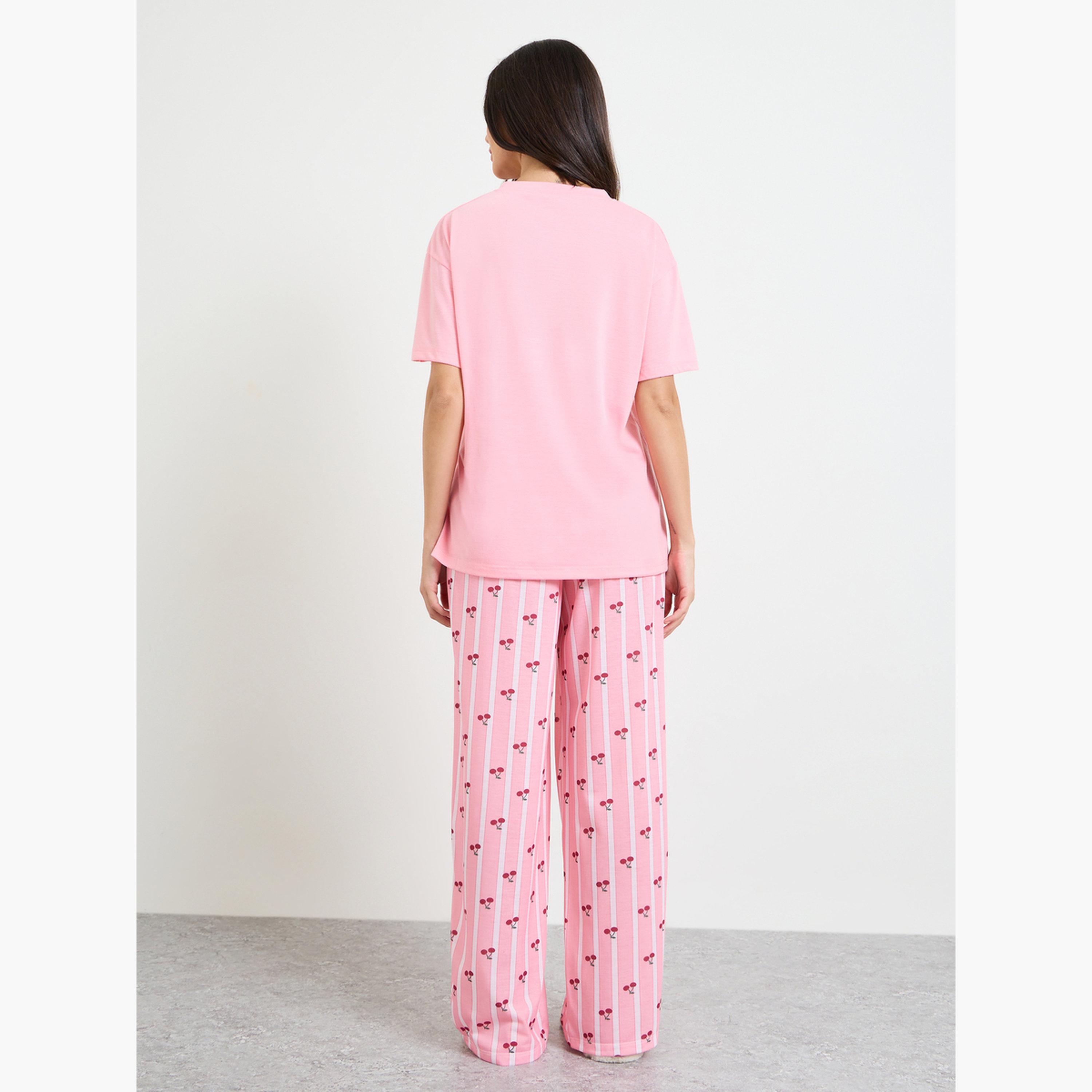 Styli Pink Weekend Graphic Drop Shoulder T-Shirt and Pyjama Set-women-clothing-nightwear-pyjamas-longsets-image-3