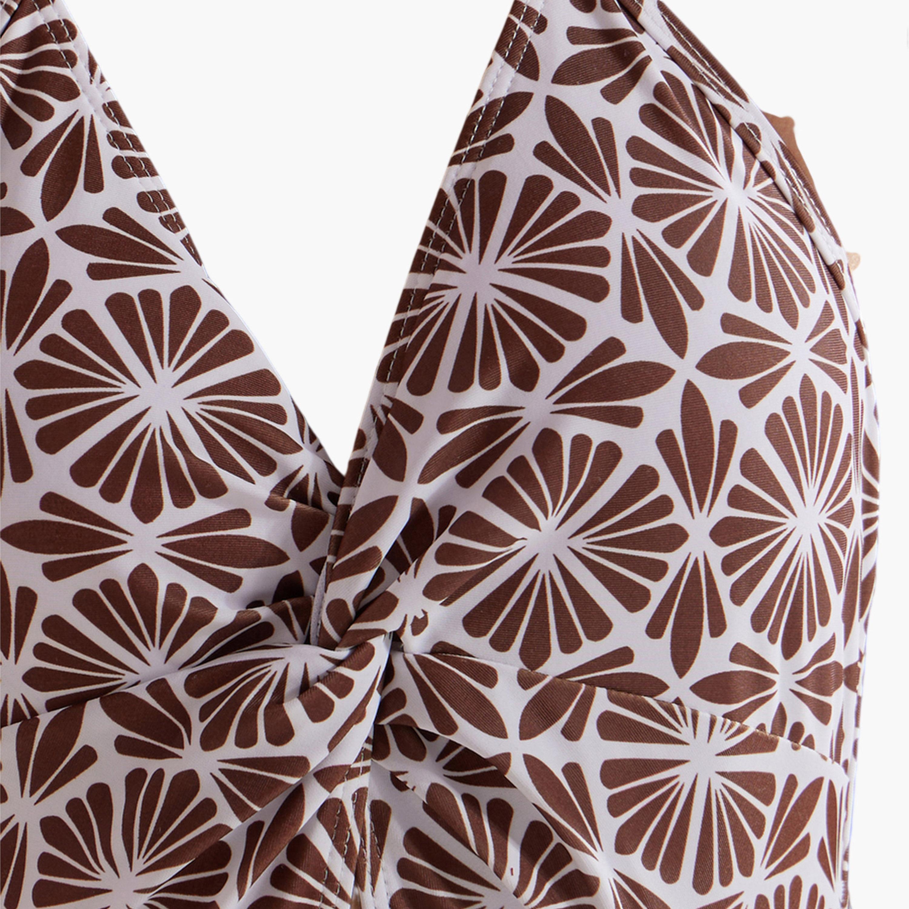 Styli Brown Geo Print Padded Swimsuit with Cut Out Detail-women-clothing-swimandbeach-swim-swimsuits-image-4