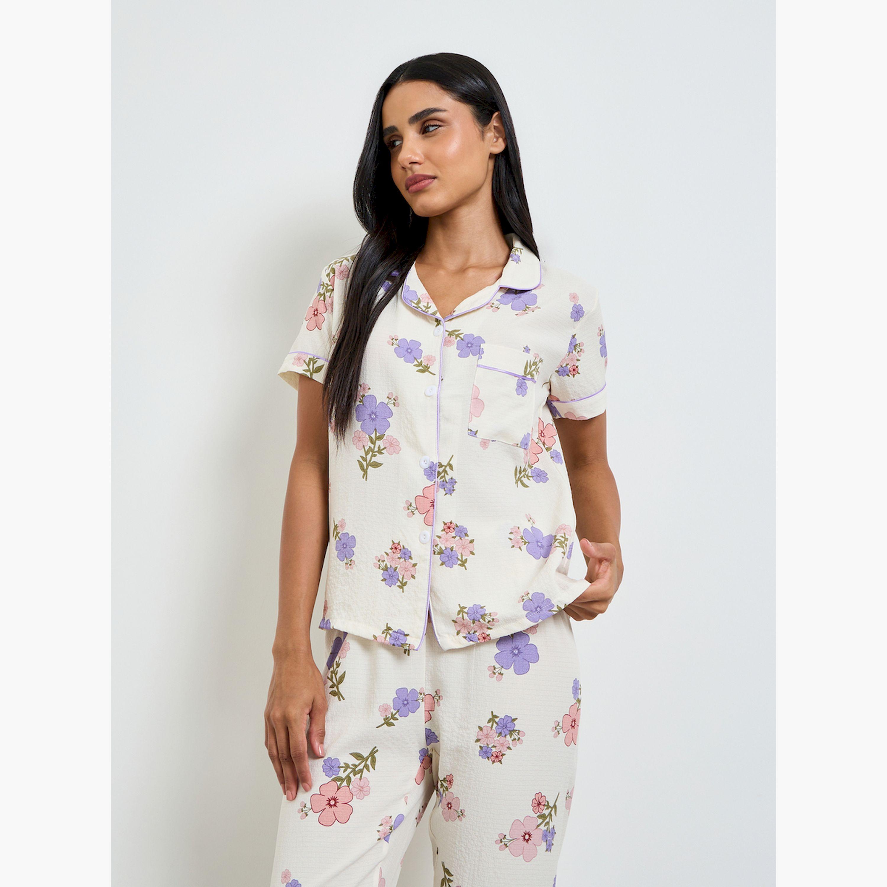 طقم بيجاما من بنطال وقميص بطبعة زهور-women-clothing-nightwear-pyjamas-longsets-image-2