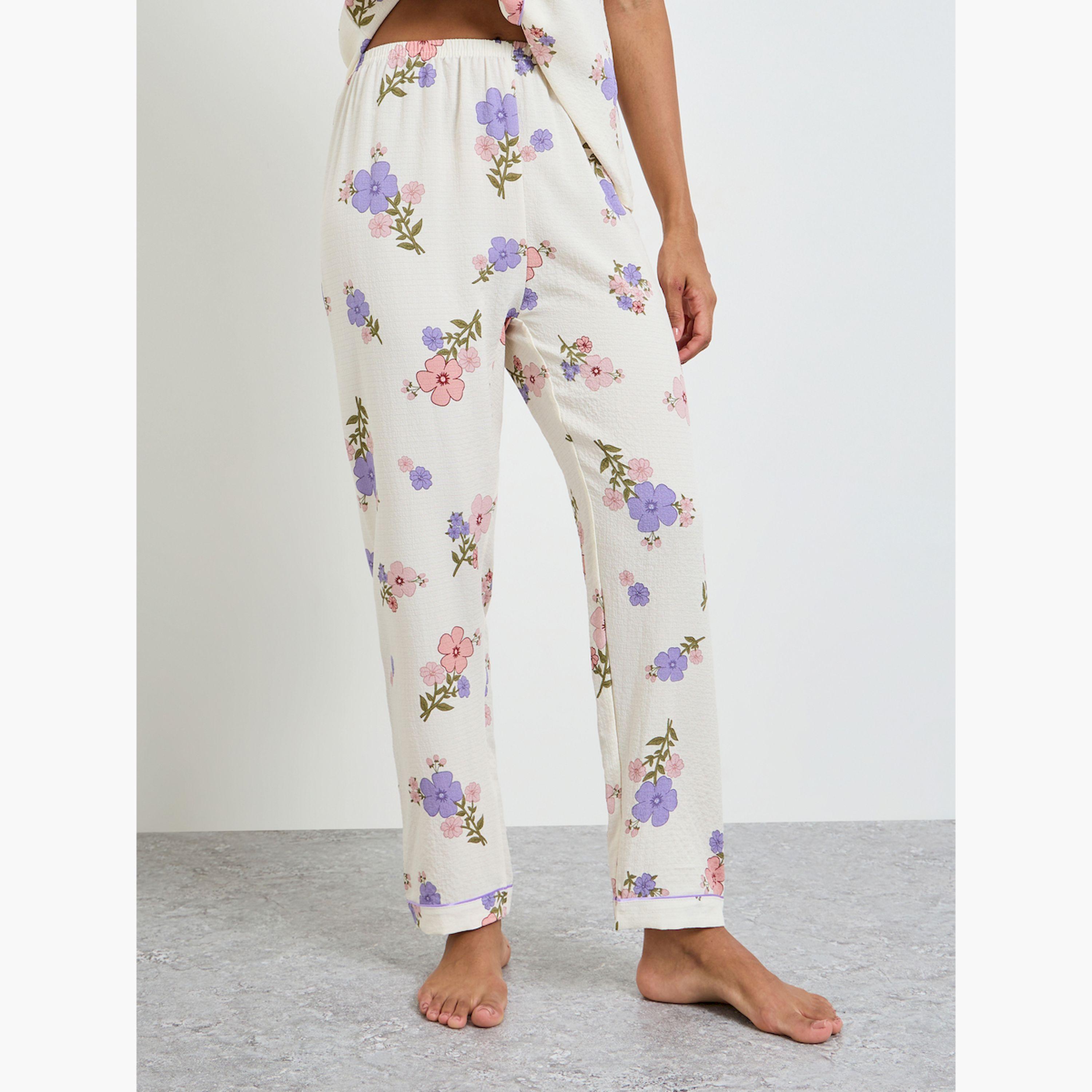 طقم بيجاما من بنطال وقميص بطبعة زهور-women-clothing-nightwear-pyjamas-longsets-image-4