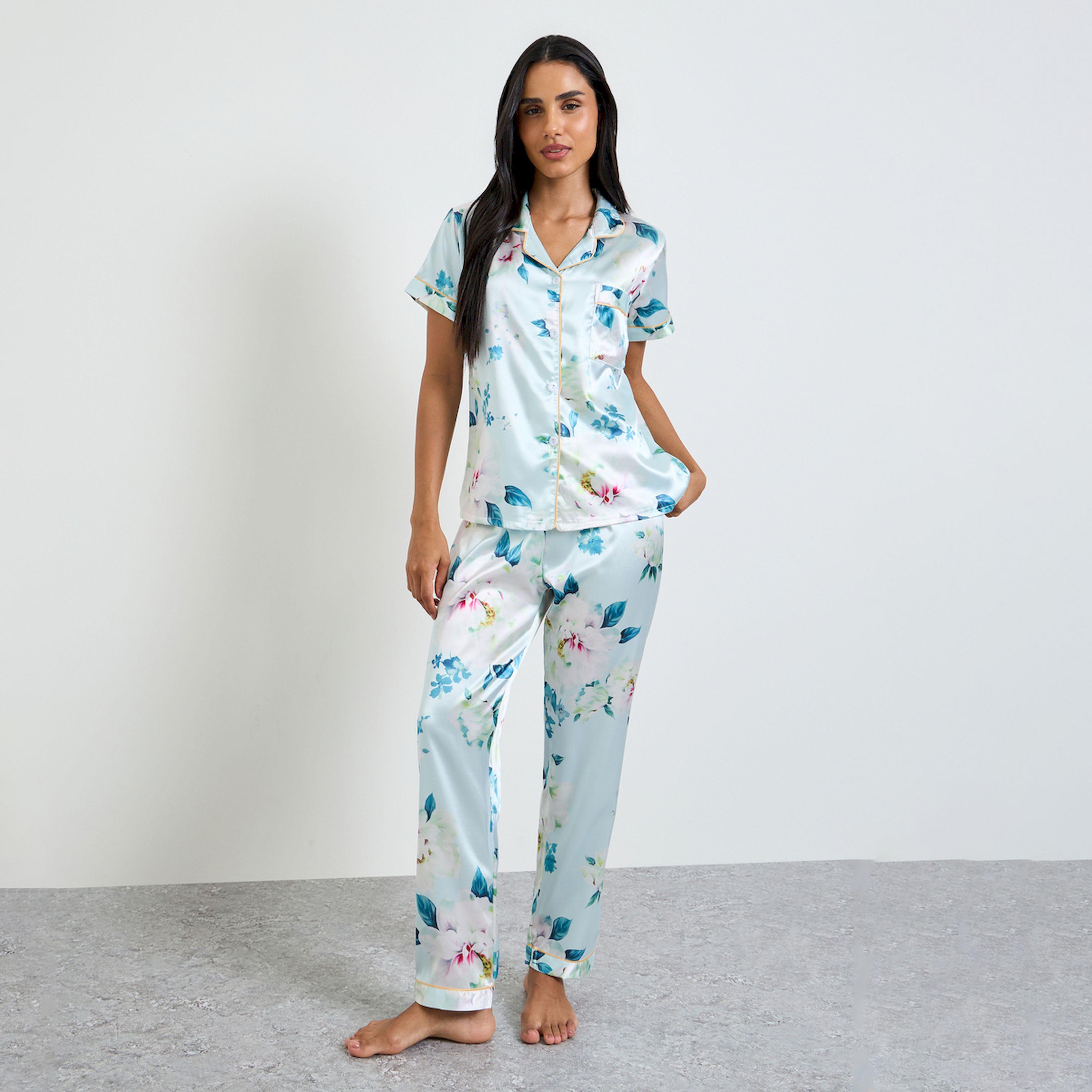 طقم بيجاما من بنطال وقميص بطبعة زهور-women-clothing-nightwear-pyjamas-longsets-image-1