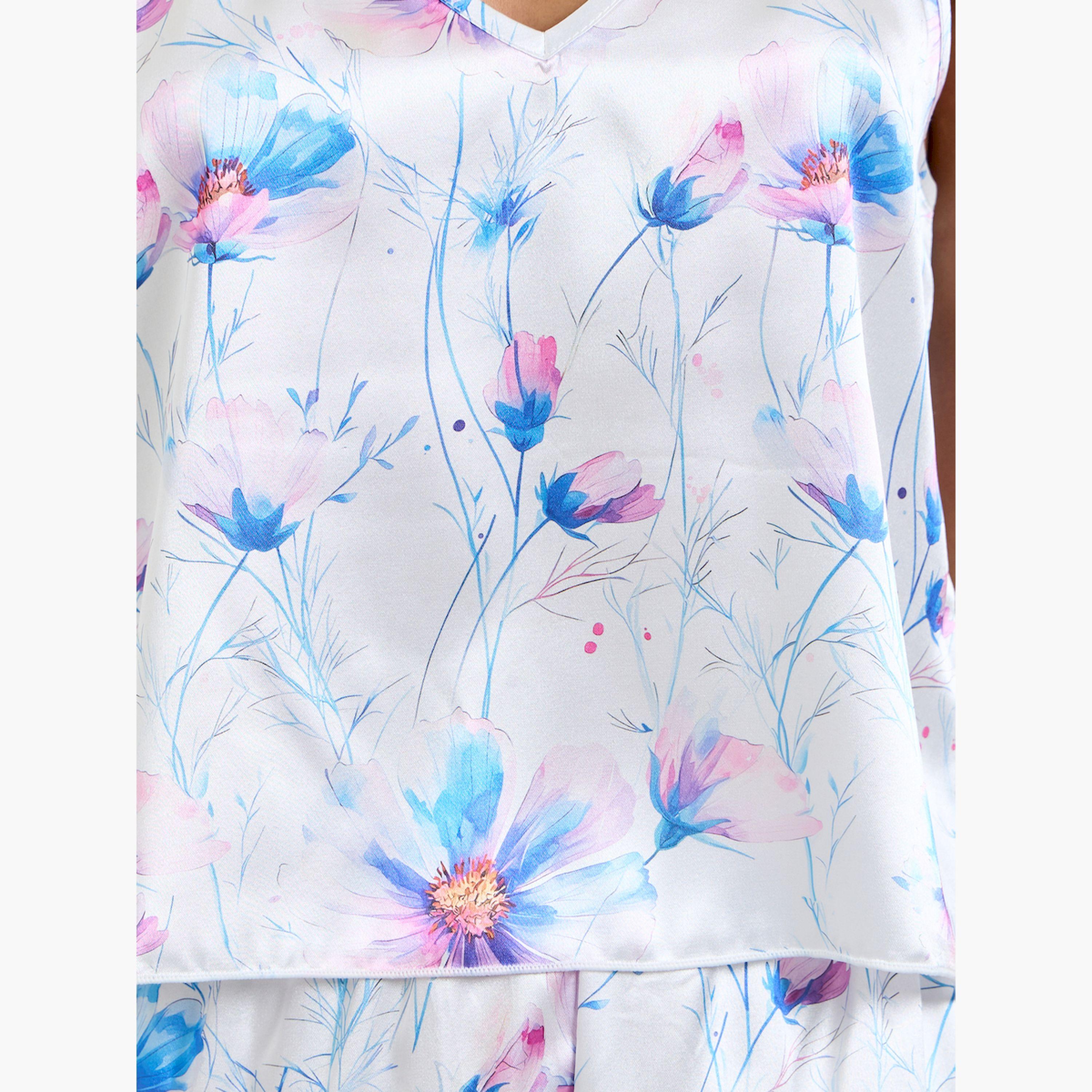 طقم بيجاما من 3 قطع بلوزة حمالات وشورت وبنطال بطبعة زهور-women-clothing-nightwear-pyjamas-longsets-image-4
