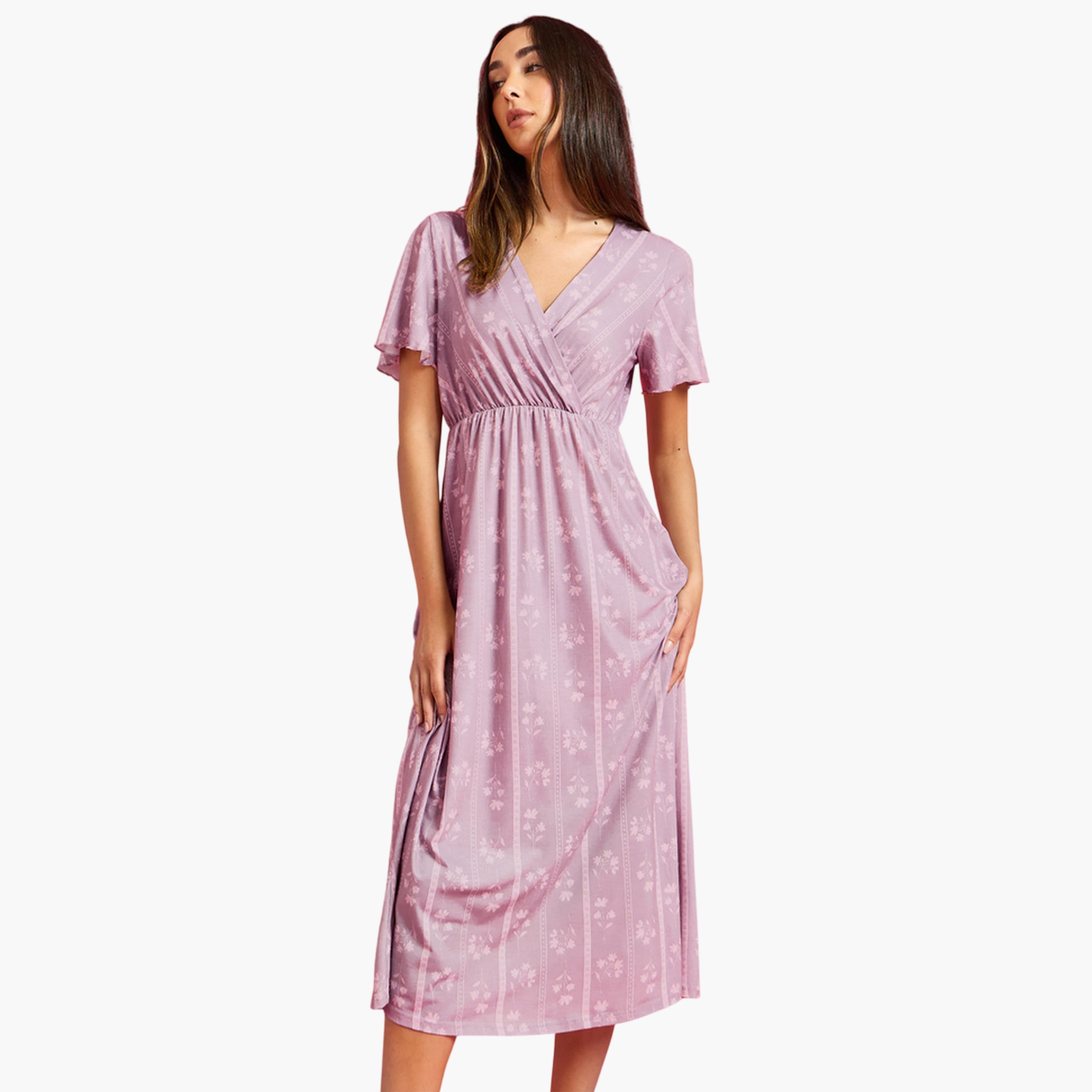 ستايلي - قميص نوم وردي اللون بنقشة منقطة وزهرية ملفوف-women-clothing-nightwear-nighties-image-1