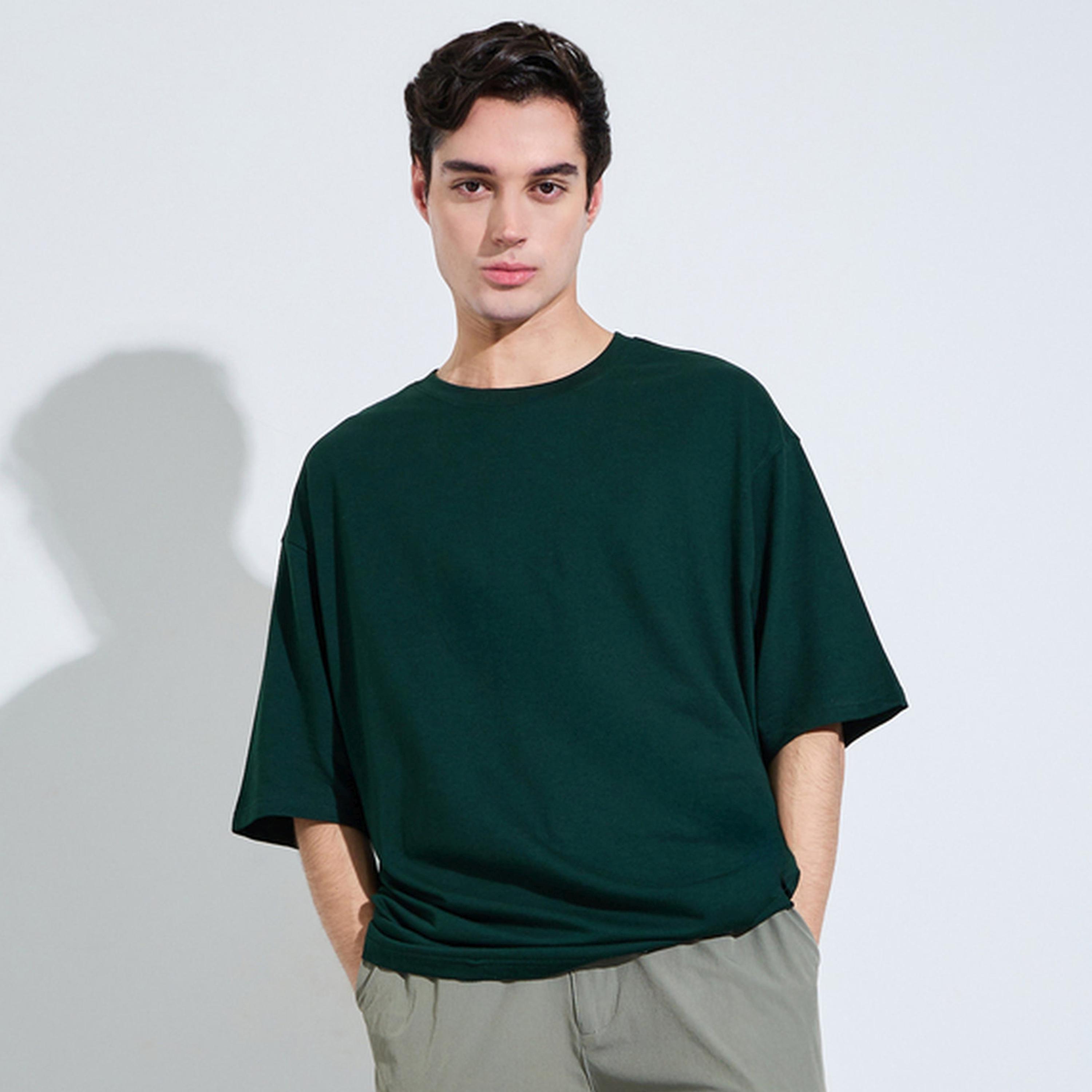 تيشيرت تيري واسع بطبعات جرافيك خلفية للرجال-men-clothing-tshirtsandpolos-tshirts-image-1
