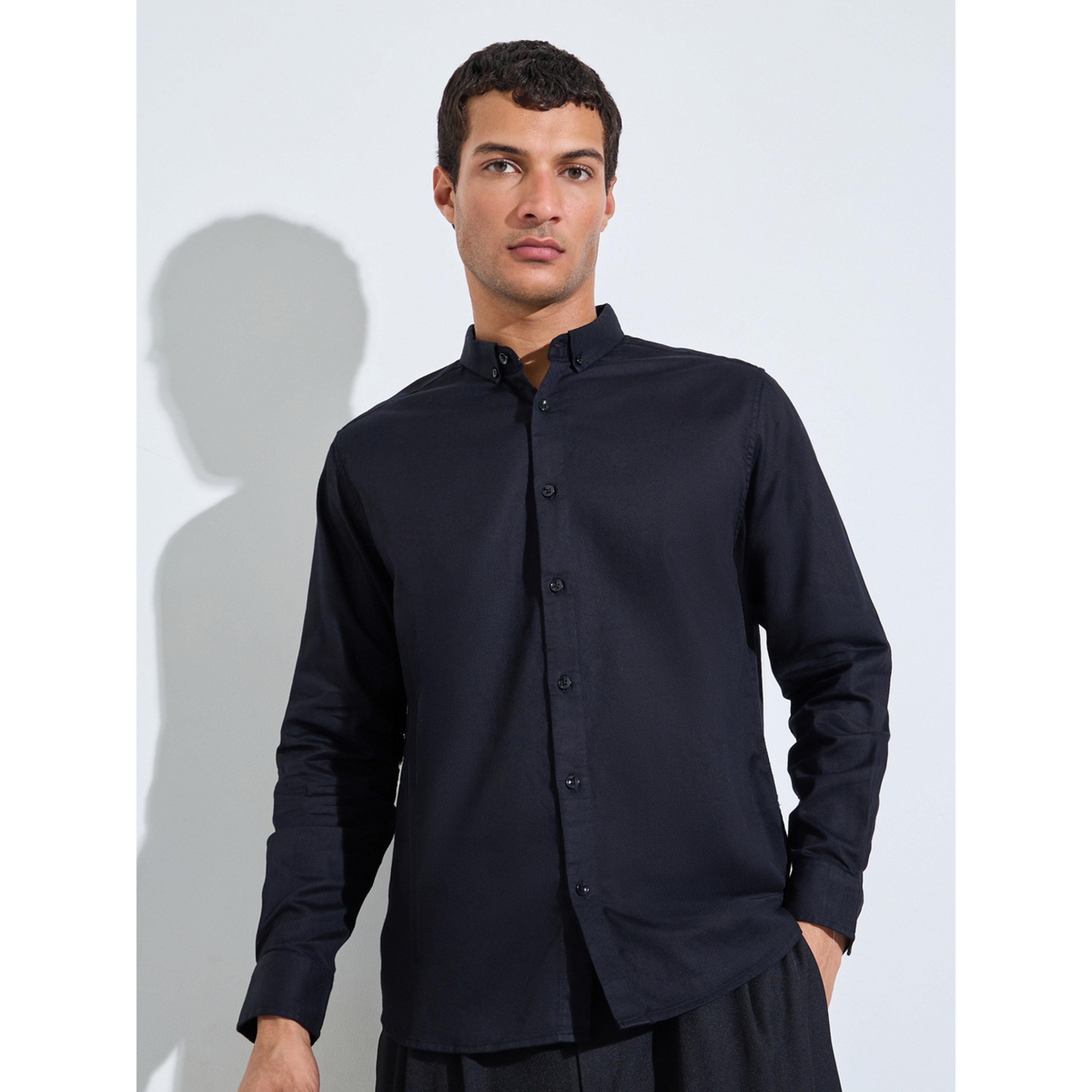 قميص بارز الملمس بمقاس عادي-men-clothing-shirts-image-1