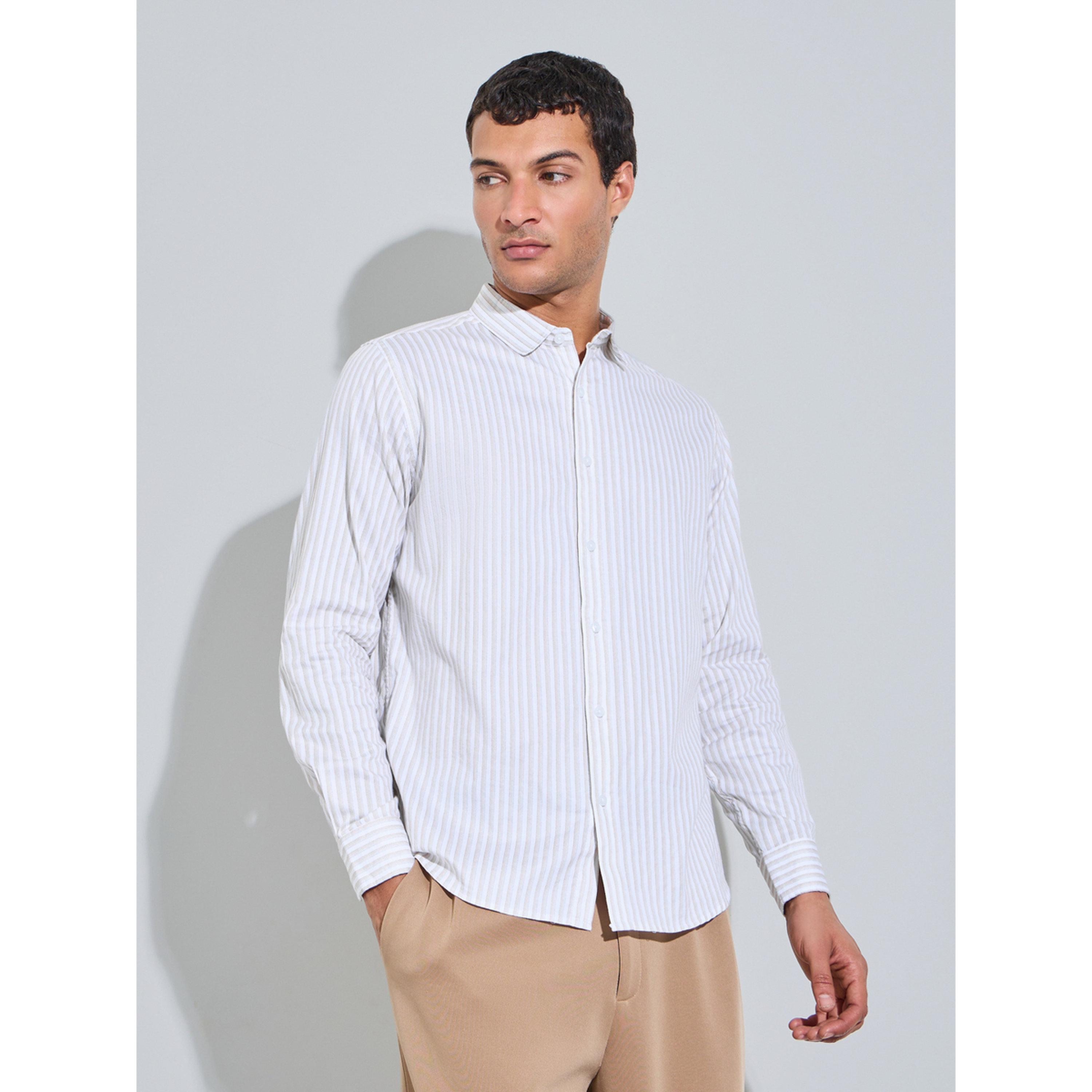 قميص رجالي بيج مخطط بأكمام طويلة وقصة مستقيمة-men-clothing-shirts-image-1