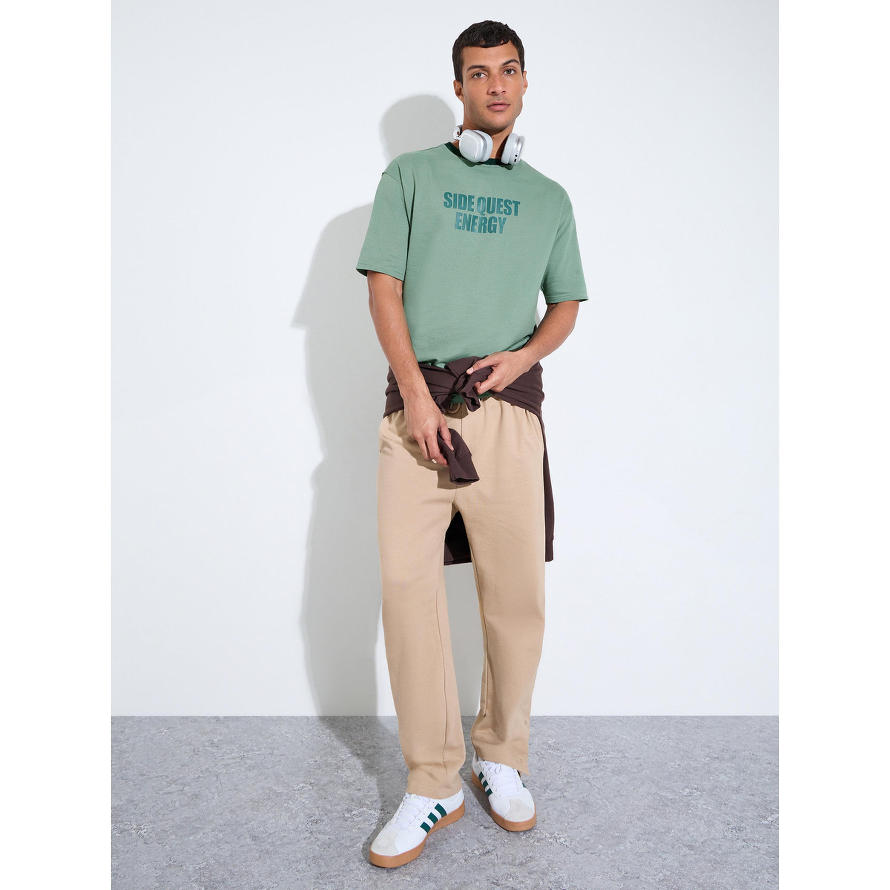 تيشيرت تيري واسع برينجر وطبعة أمامي للرجال باللون الأخضر-men-clothing-tshirtsandpolos-tshirts-image-2