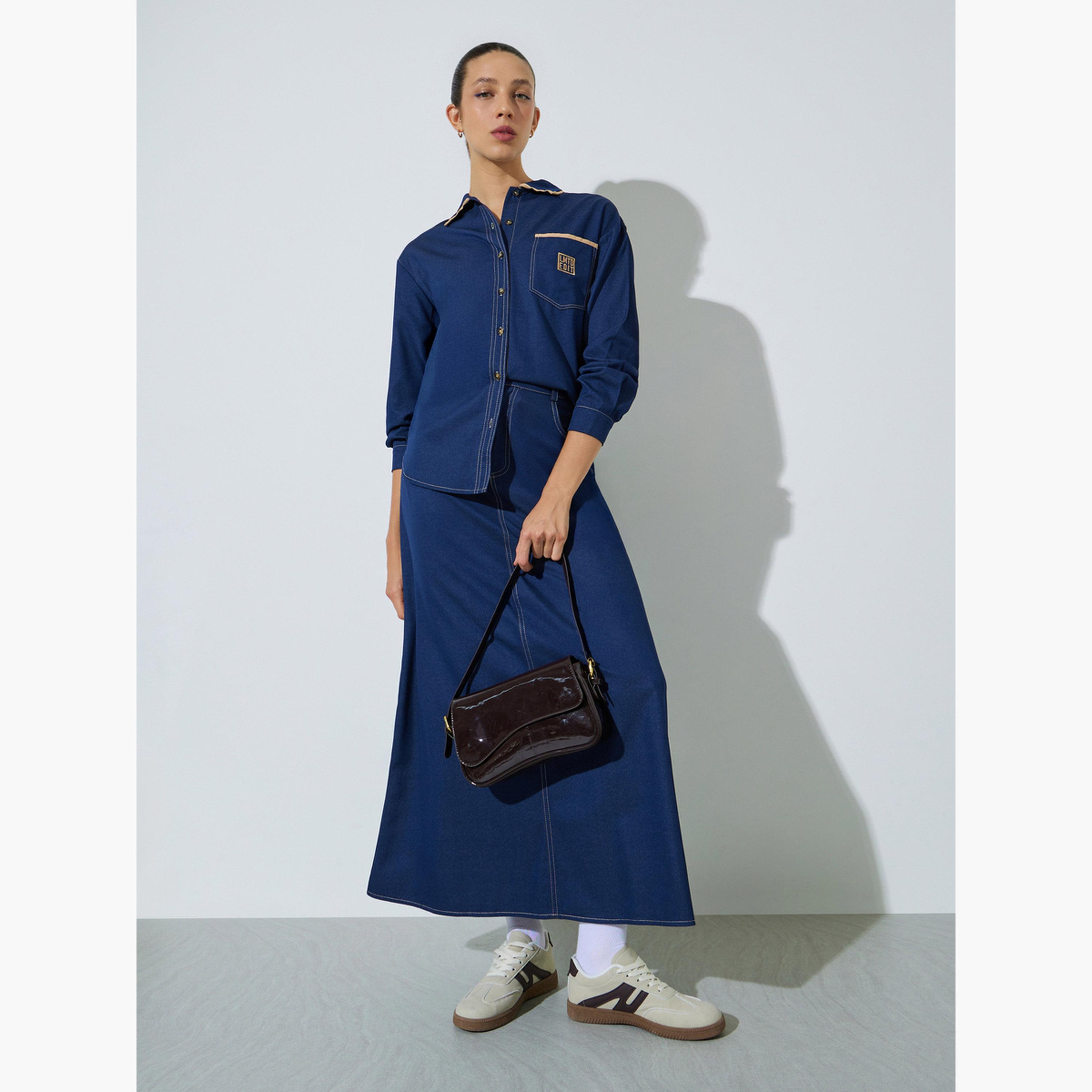 ستايلي - قميص جينز أزرق داكن بخياطة متباينة-women-clothing-shirtsandblouses-shirts-image-2