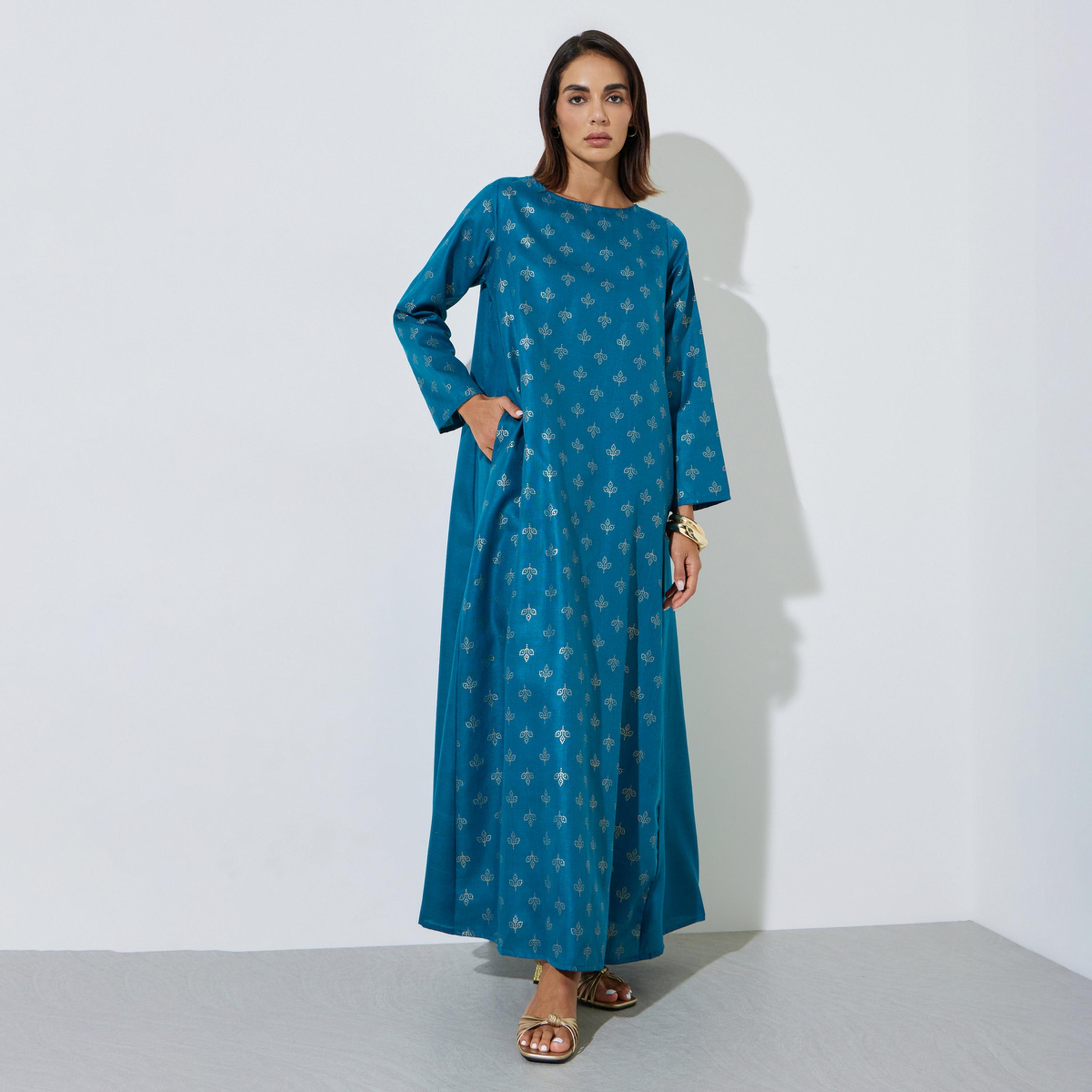 جلابية طويلة بتفاصيل جيب وطبعة جرافيك-women-arabicclothing-sets-image-1