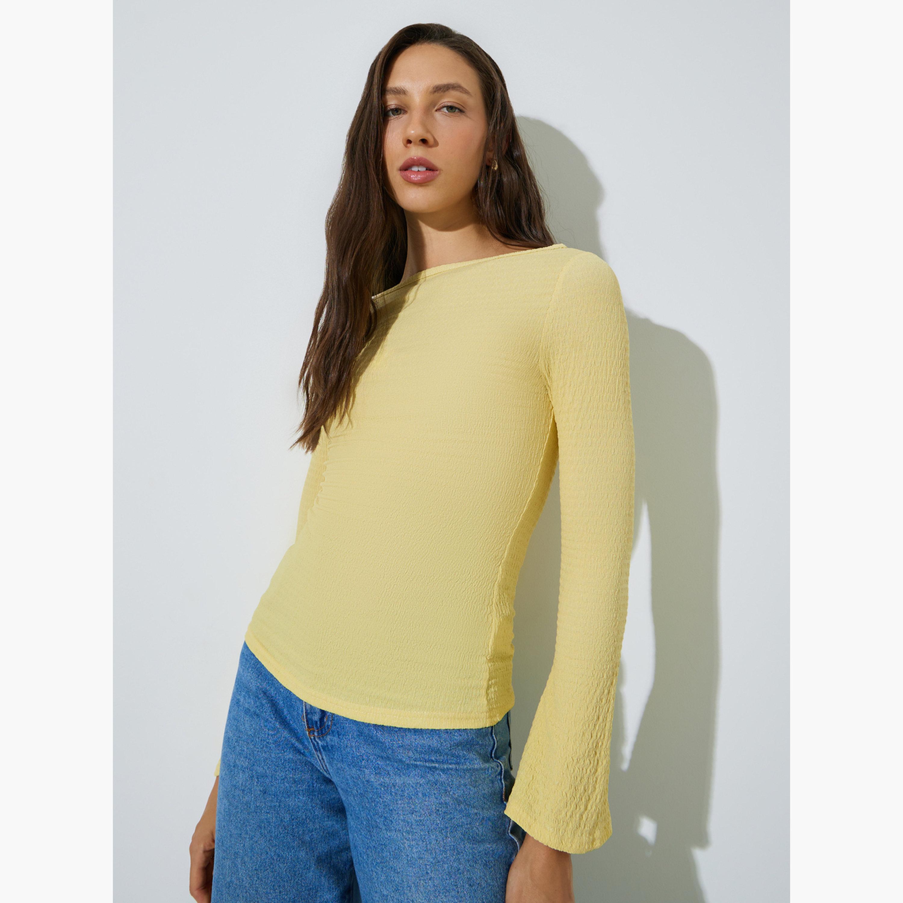 بلوزة محبوكة بتفاصيل بارزة الملمس وياقة قارب-women-clothing-shirtsandblouses-blouses-image-1