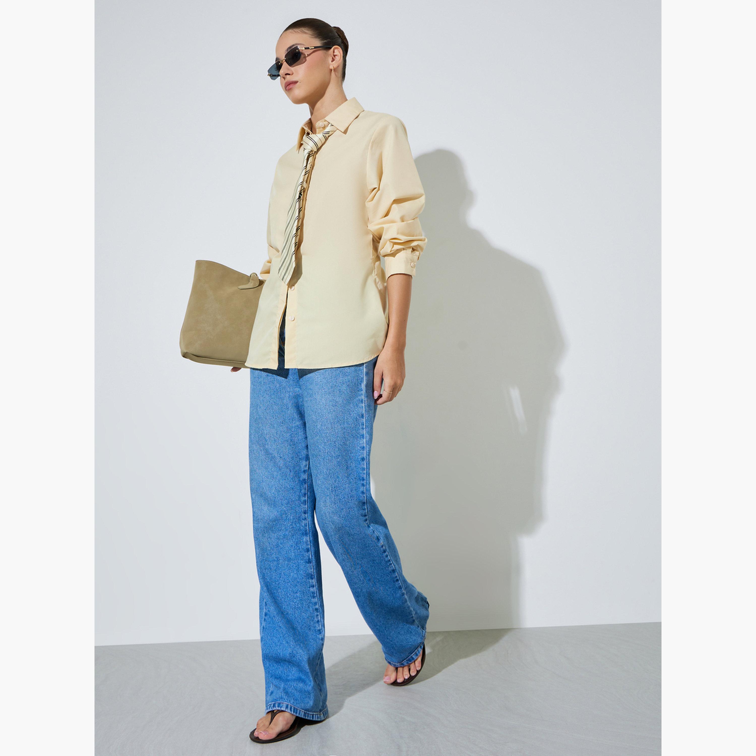 بلوزة واسعة بتفاصيل مزمومة وأكمام طويلة-women-clothing-shirtsandblouses-shirts-image-2