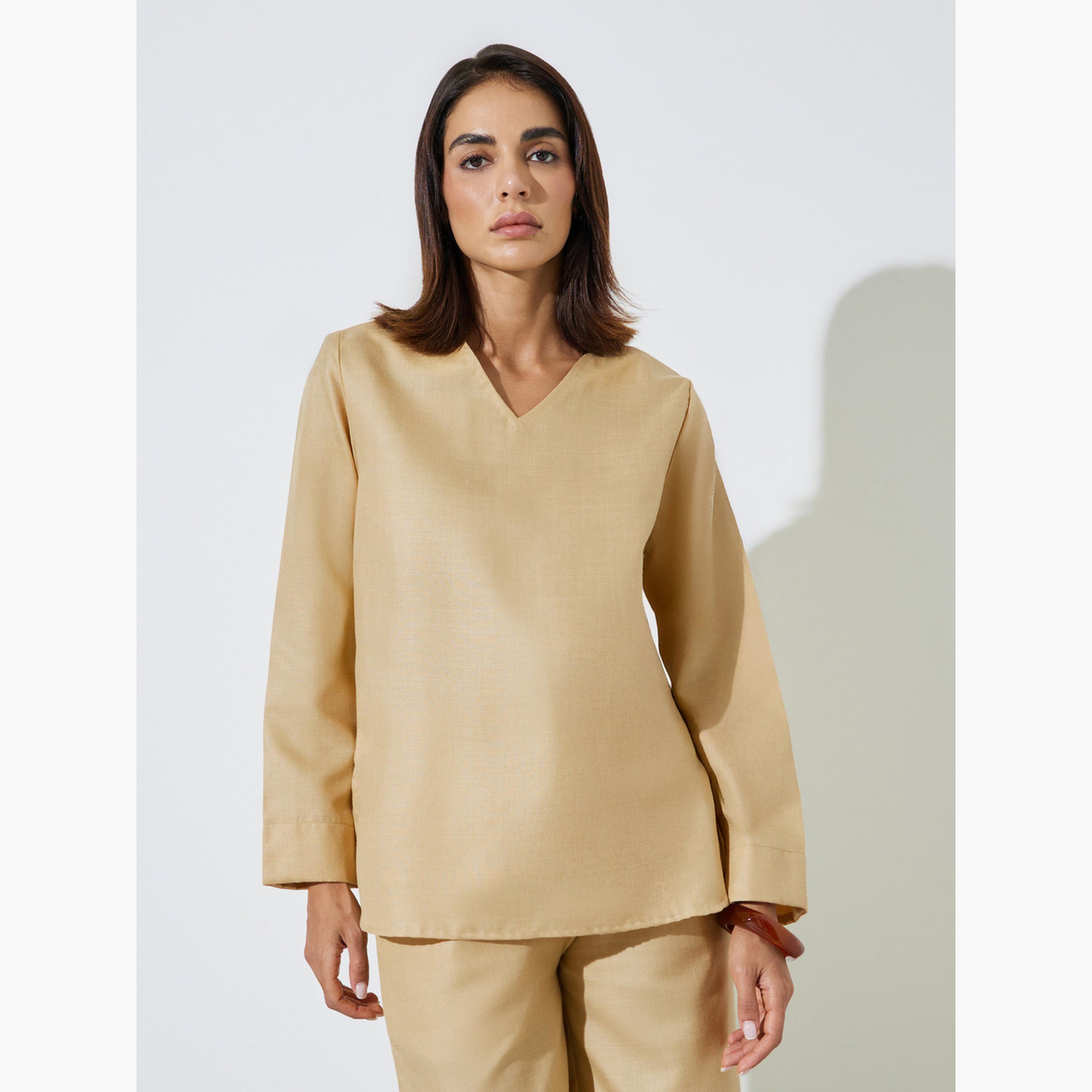 Amirah X Styli Beige Solid V-Neck Top and Wide Leg Pants Set-women-arabicclothing-sets-image-2
