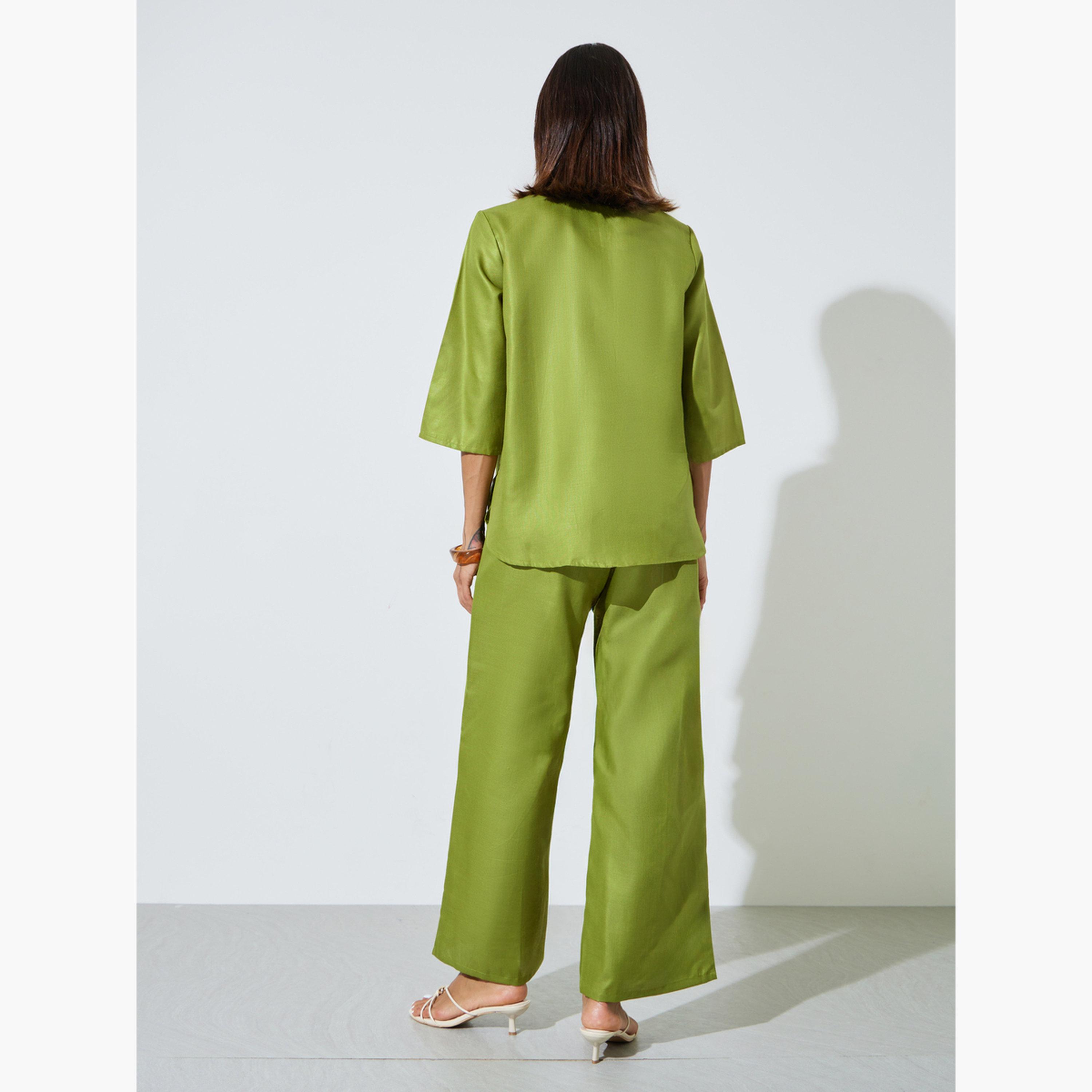 Amirah X Styli Green Solid Stand Collar Top and Wide Leg Trousers Modest Set-women-arabicclothing-sets-image-3