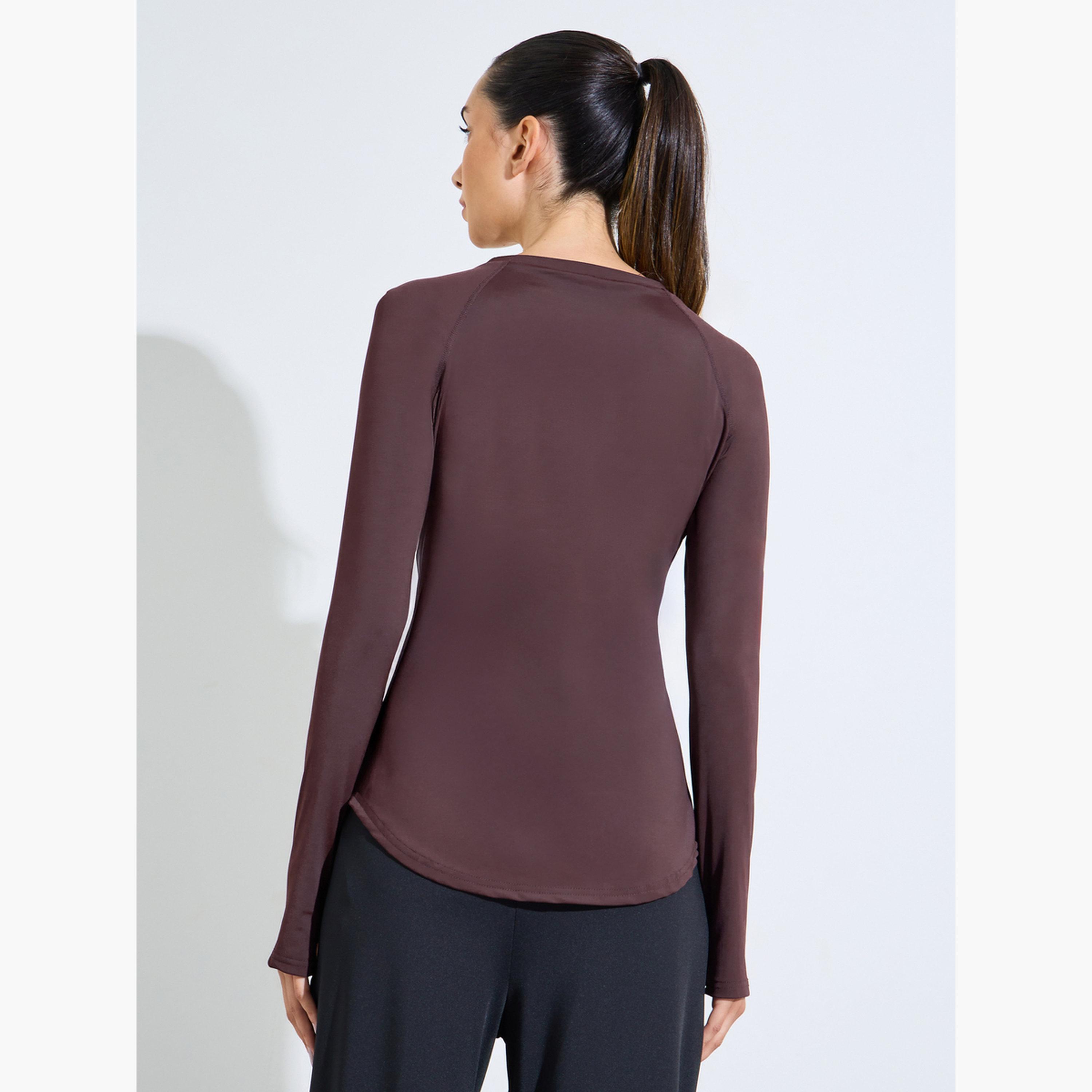 Styli Brown Logo Curved Hem Modest Longline Thumbhole Top-sports-women-clothing-tshirtsandvests-image-3