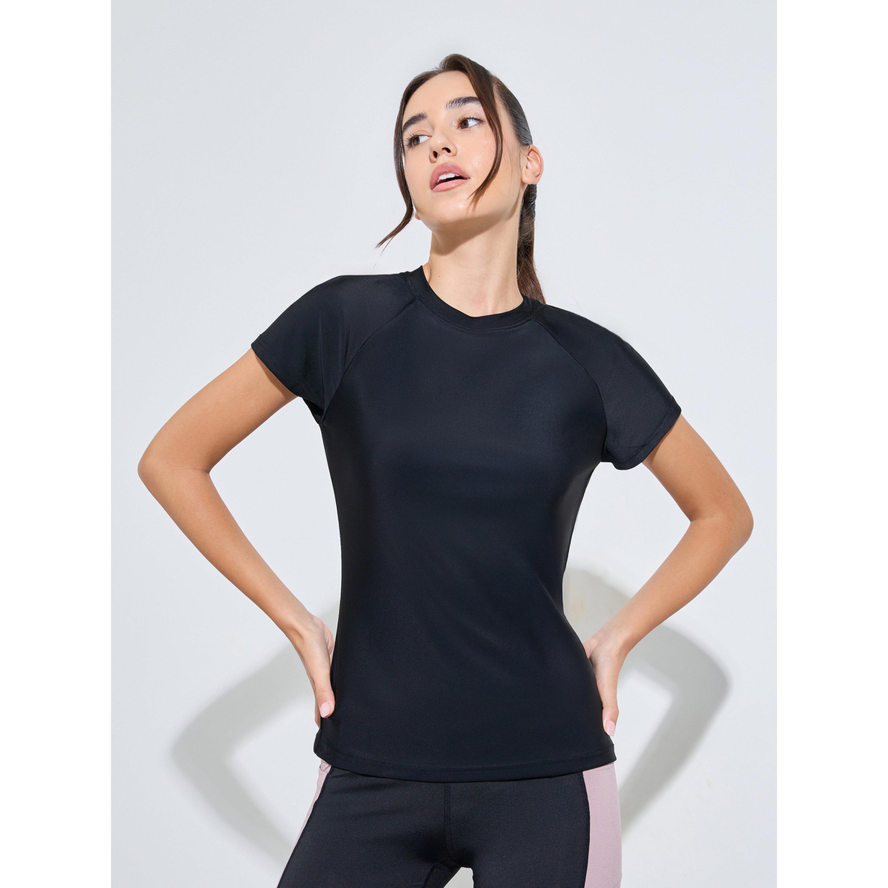 Styli Logo Back Reflective Stripe Short Sleeve Top-sports-women-clothing-tshirtsandvests-image-1