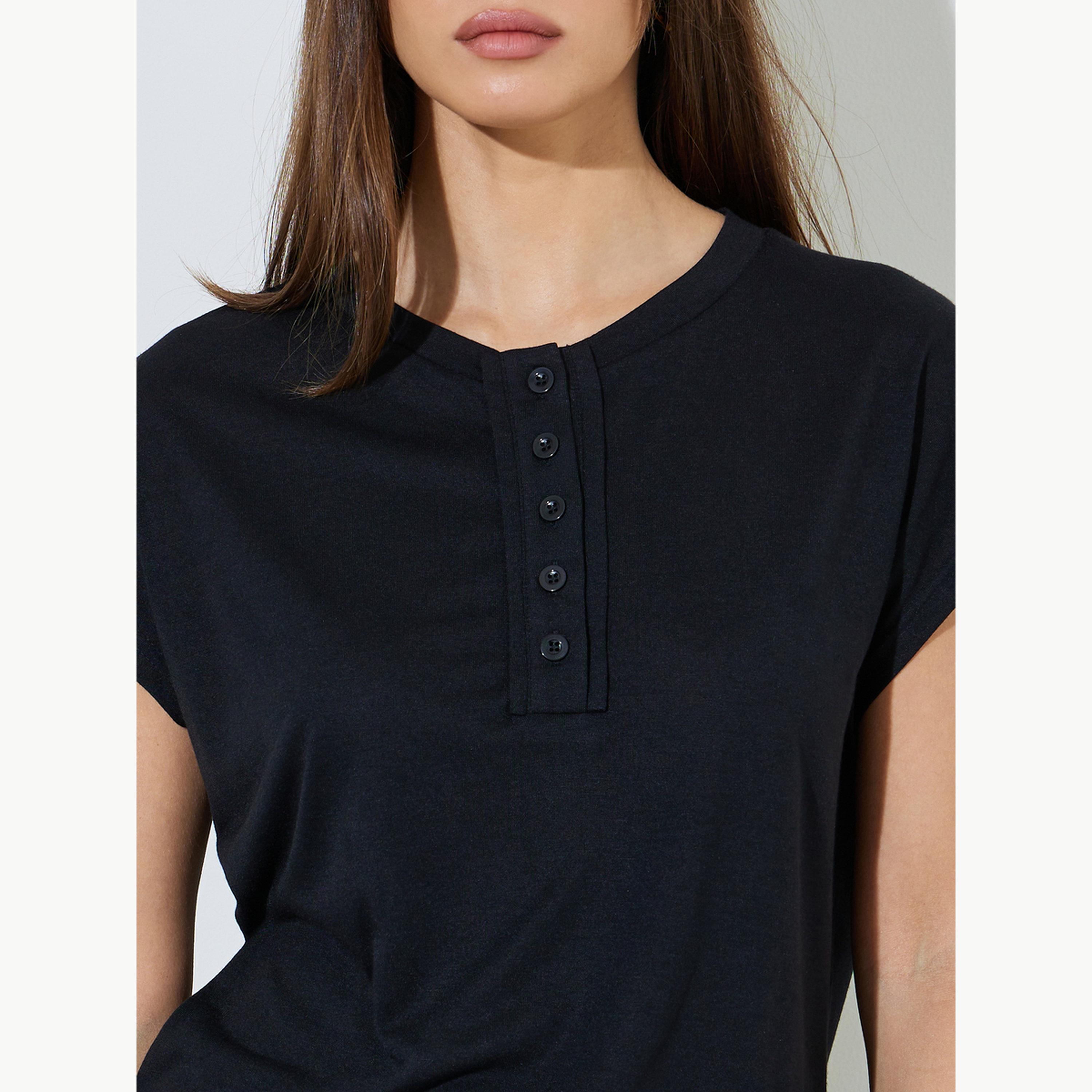 Styli Black Plain Button Placket T-Shirt-women-clothing-tshirts-image-4